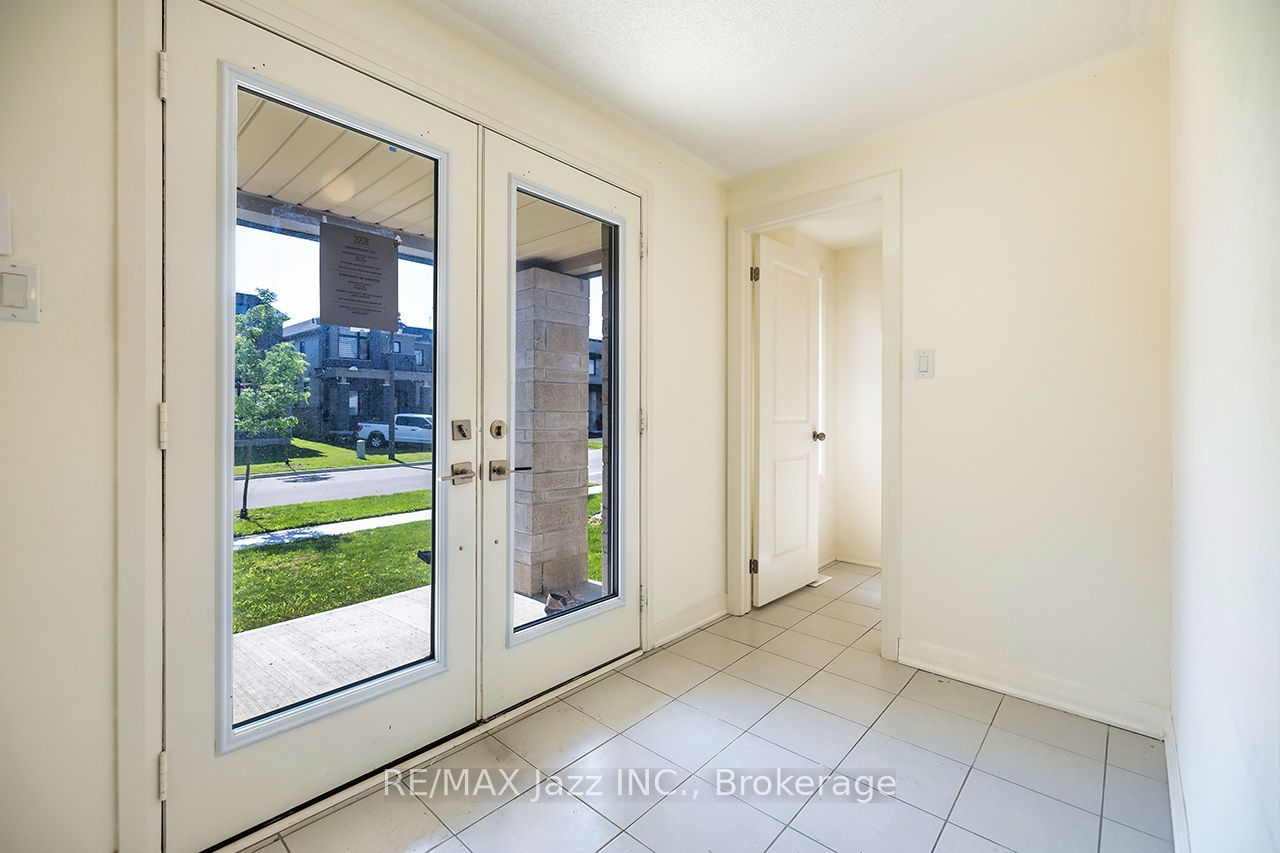 11 Yacht Drive, Clarington, ON L1C 4B1 photo 4