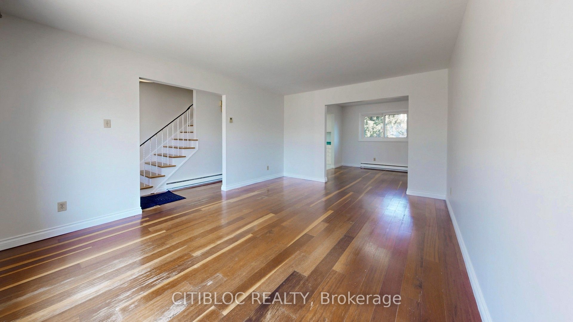 11 Castle Hill Drive, Toronto, ON M1T 2Y2 photo 5