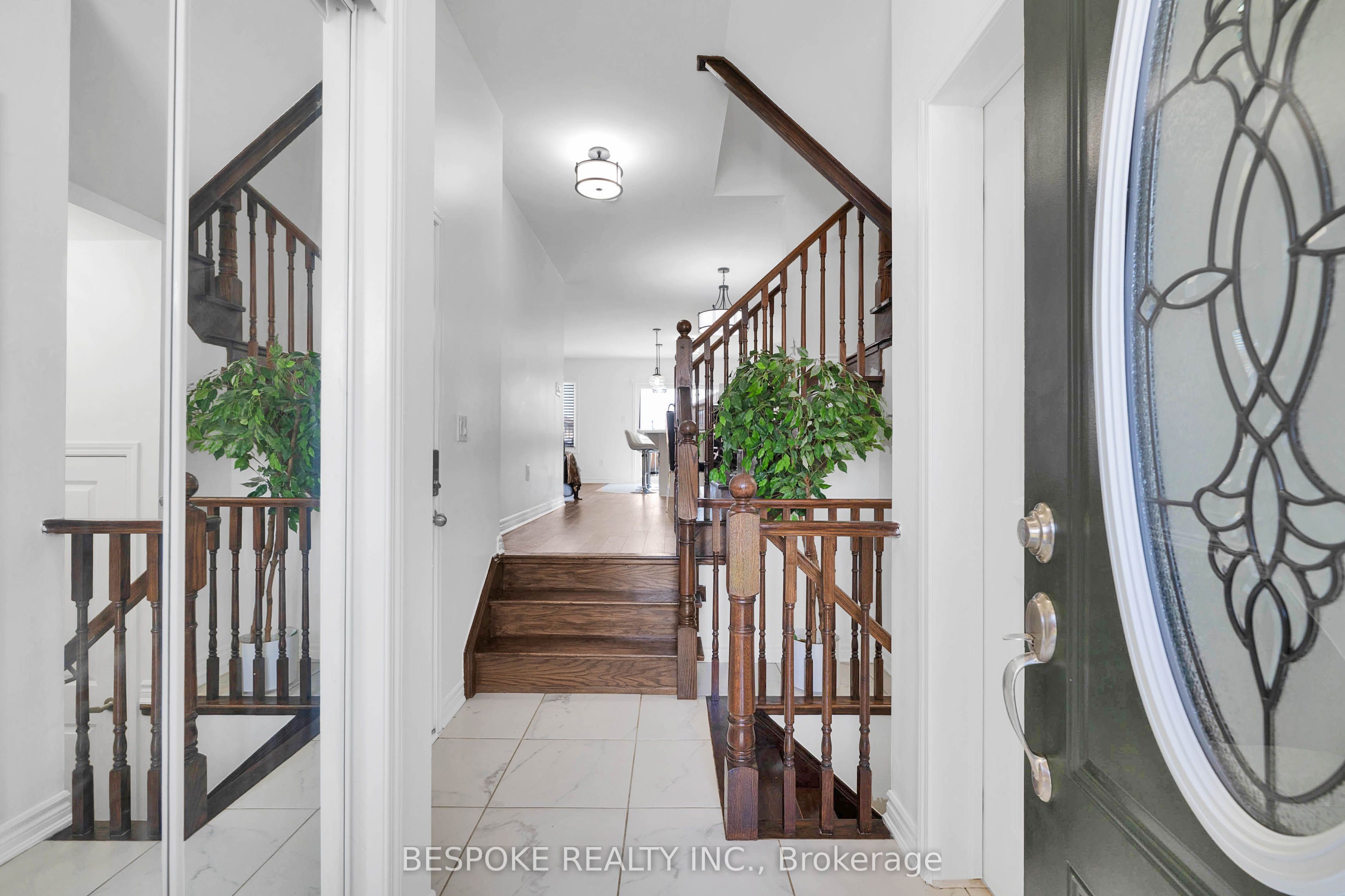136 Coho Drive, Whitby, ON L1P 0E5 photo 4