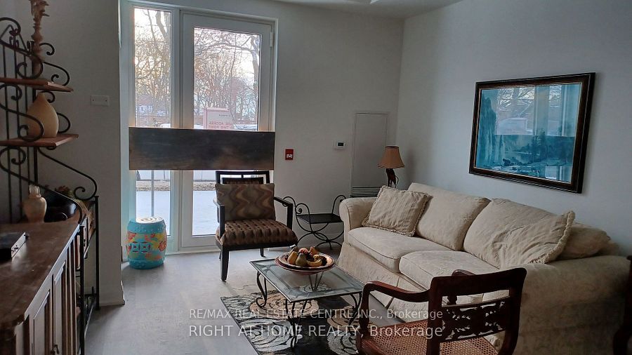 1400 Kingston Road 102, Toronto, ON M1N 1R3 photo 5