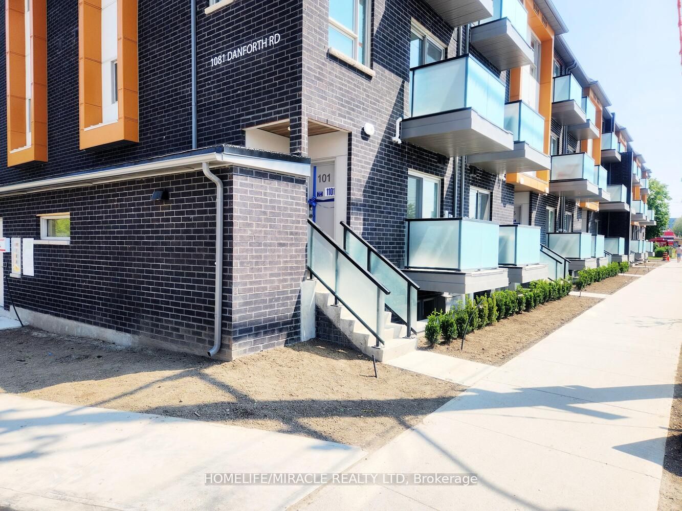 1081 Danforth Road E 113, Toronto, ON M1J 2E1 photo 3