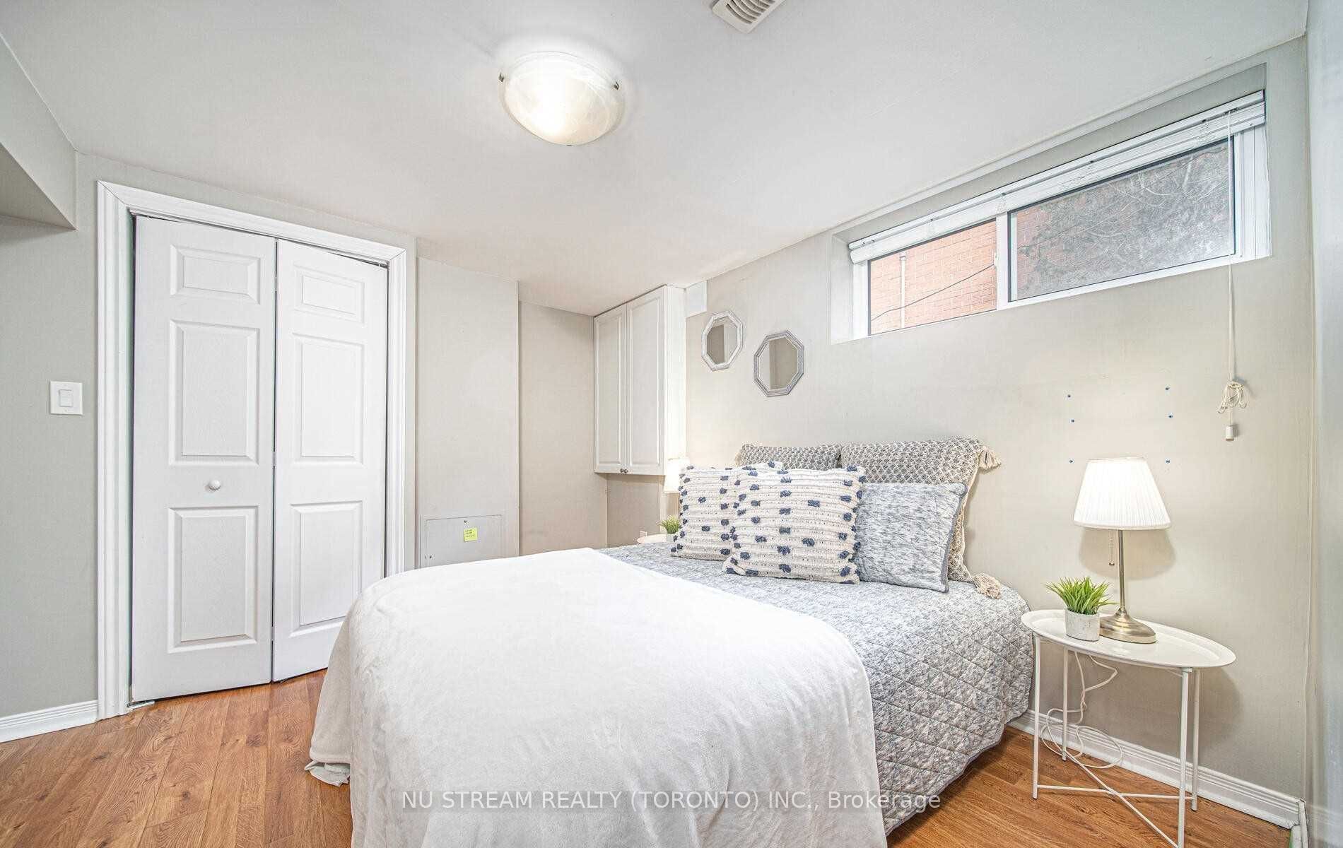 901 Lilac Terrace, Whitby, ON L1N 2A6 photo 5