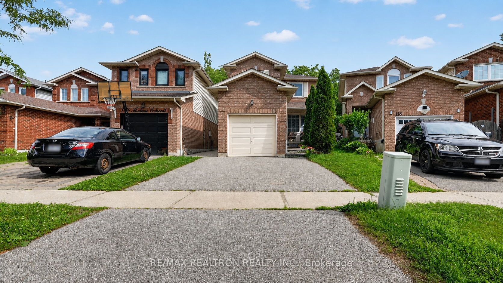 116 Andona Crescent, Toronto, ON M1C 5A1