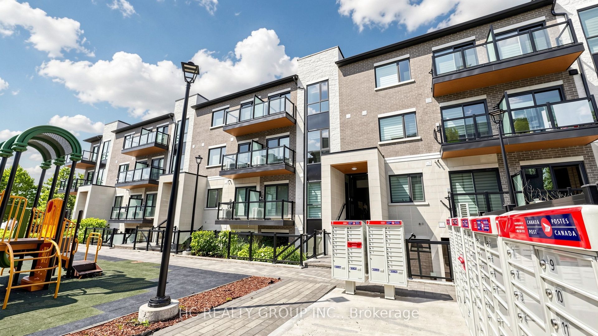 60 Morecambe Gate C316, Toronto, ON M1W 0A9 photo 2