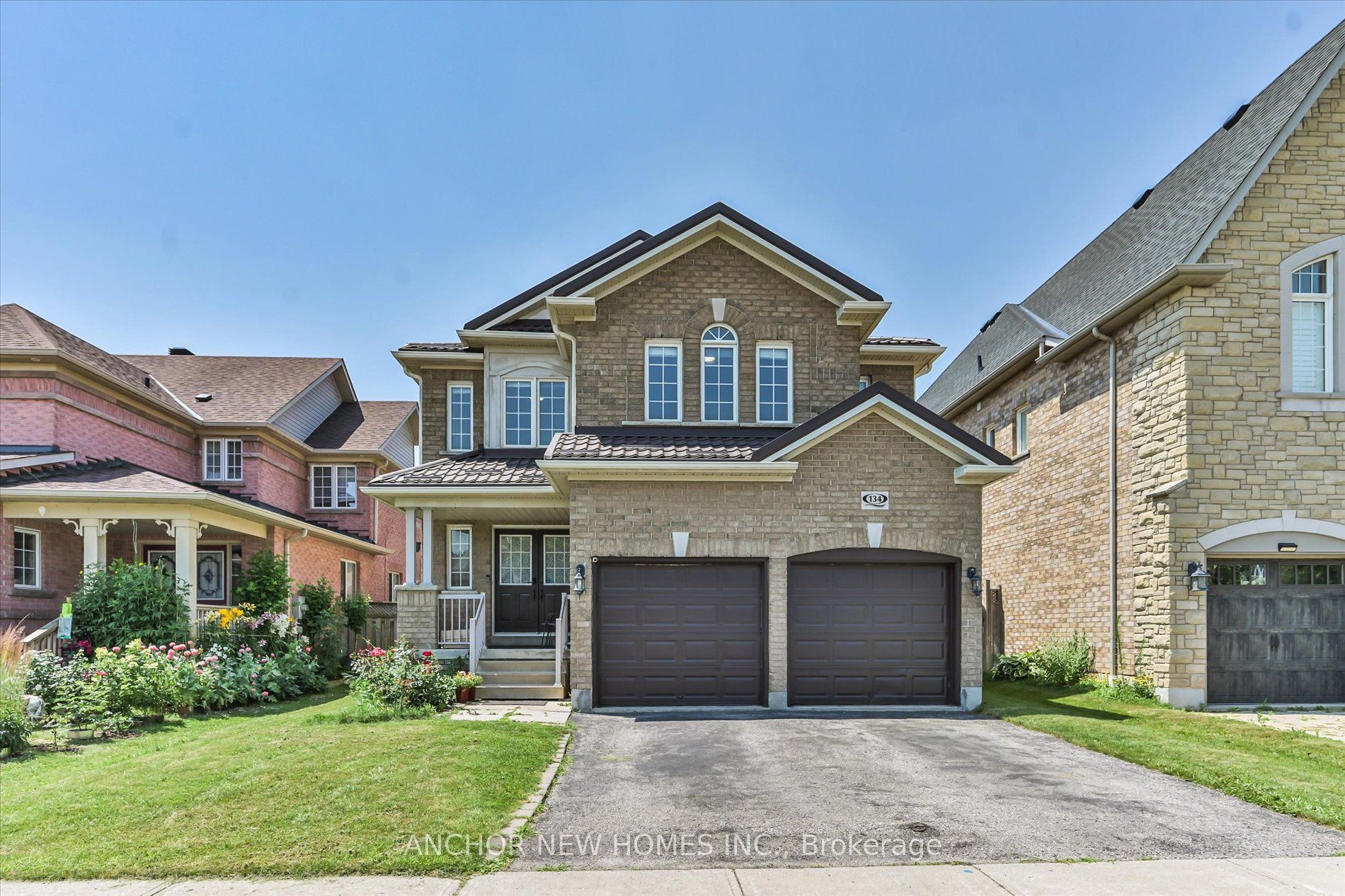 134 Baycliffe Drive, Whitby, ON L1P 1V5 photo 2