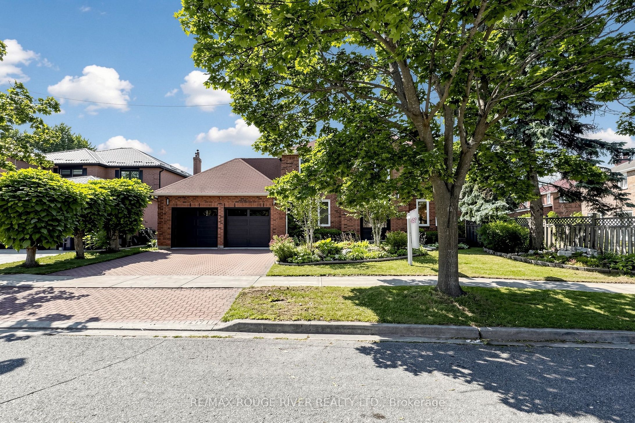 4 Atrium Lane, Toronto, ON M1B 4T3 photo 4