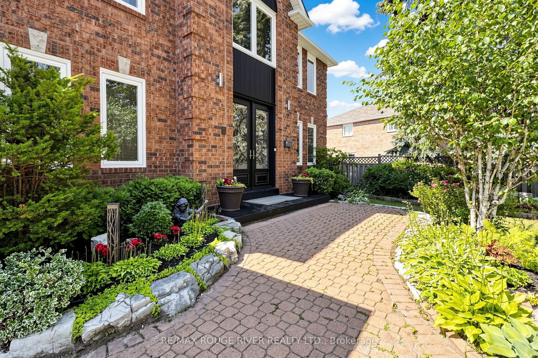 4 Atrium Lane, Toronto, ON M1B 4T3 photo 5