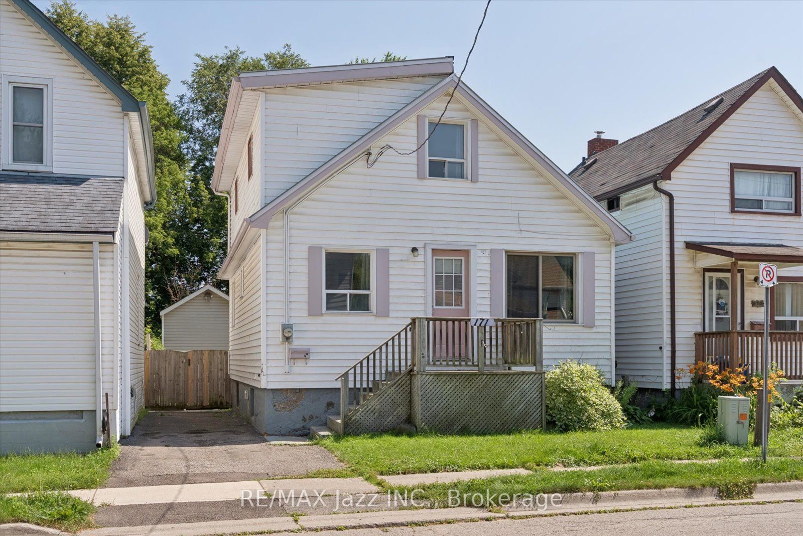171 Elliott Avenue, Oshawa, ON L1J 2A9 photo 4