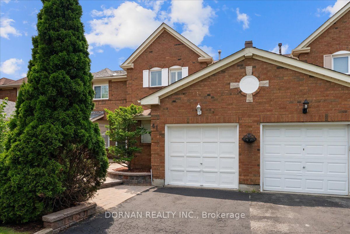 41 Davies Crescent, Whitby, ON L1N 8X4 photo 2