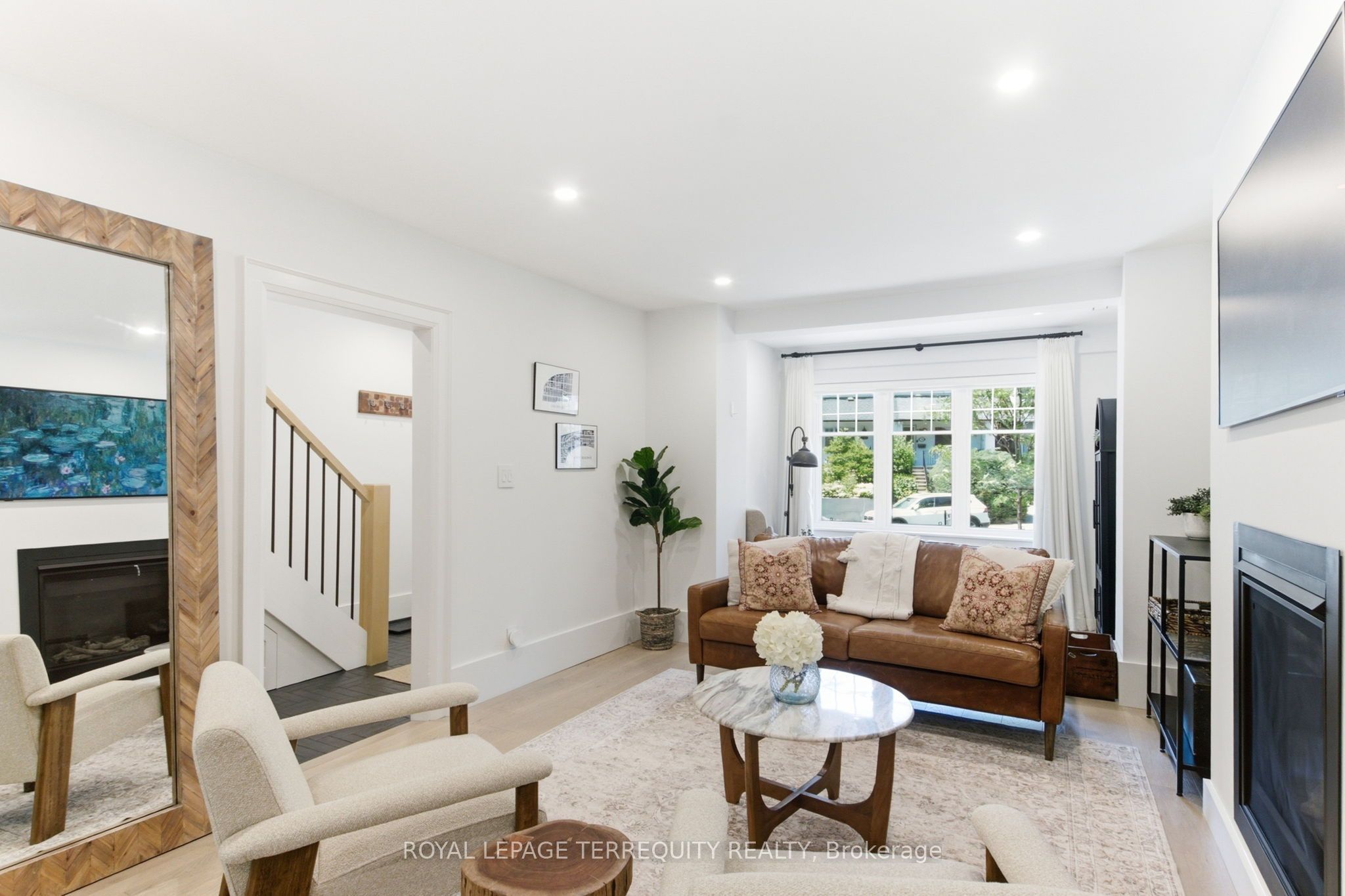 1775 Gerrard Street E, Toronto, ON M4L 2B3 photo 5