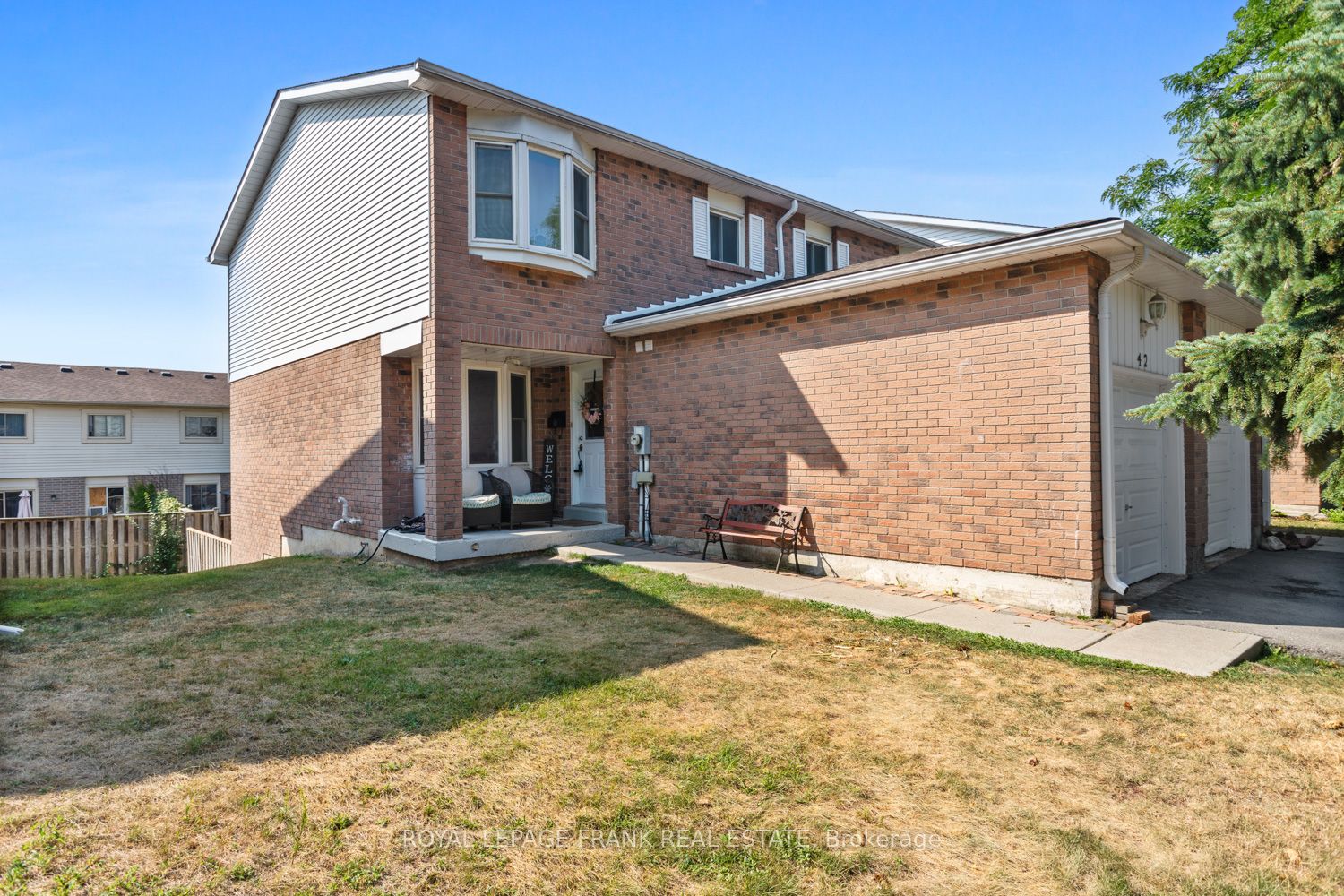 700 Harmony Road N 42, Oshawa, ON L1K 1S2 photo 2