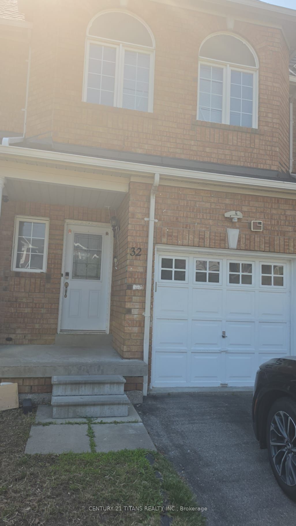 32 Dooley Crescent Main Floor, Ajax, ON L1T 4J4