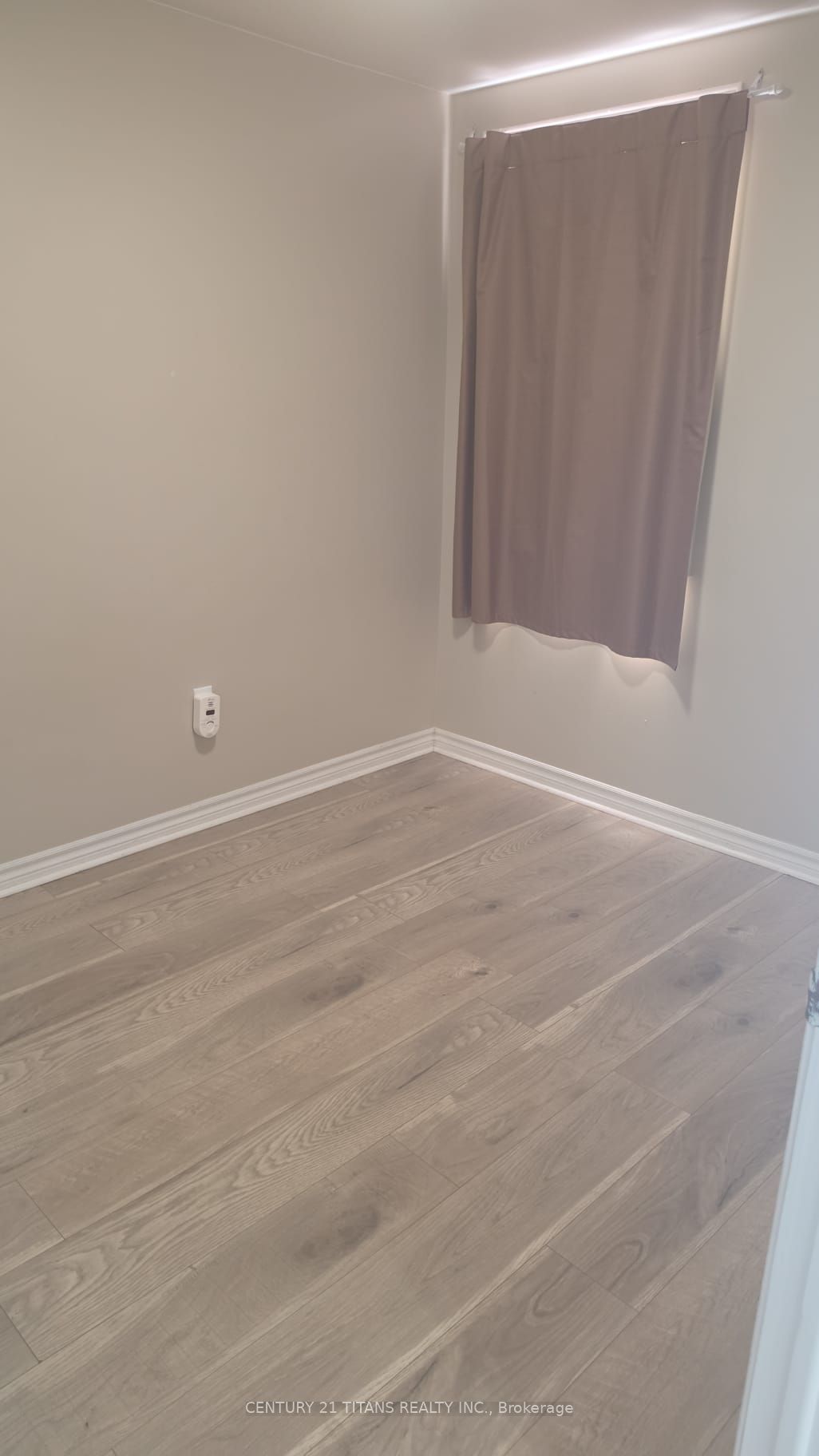 32 Dooley Crescent BSMT, Ajax, ON L1T 4J4 photo 3