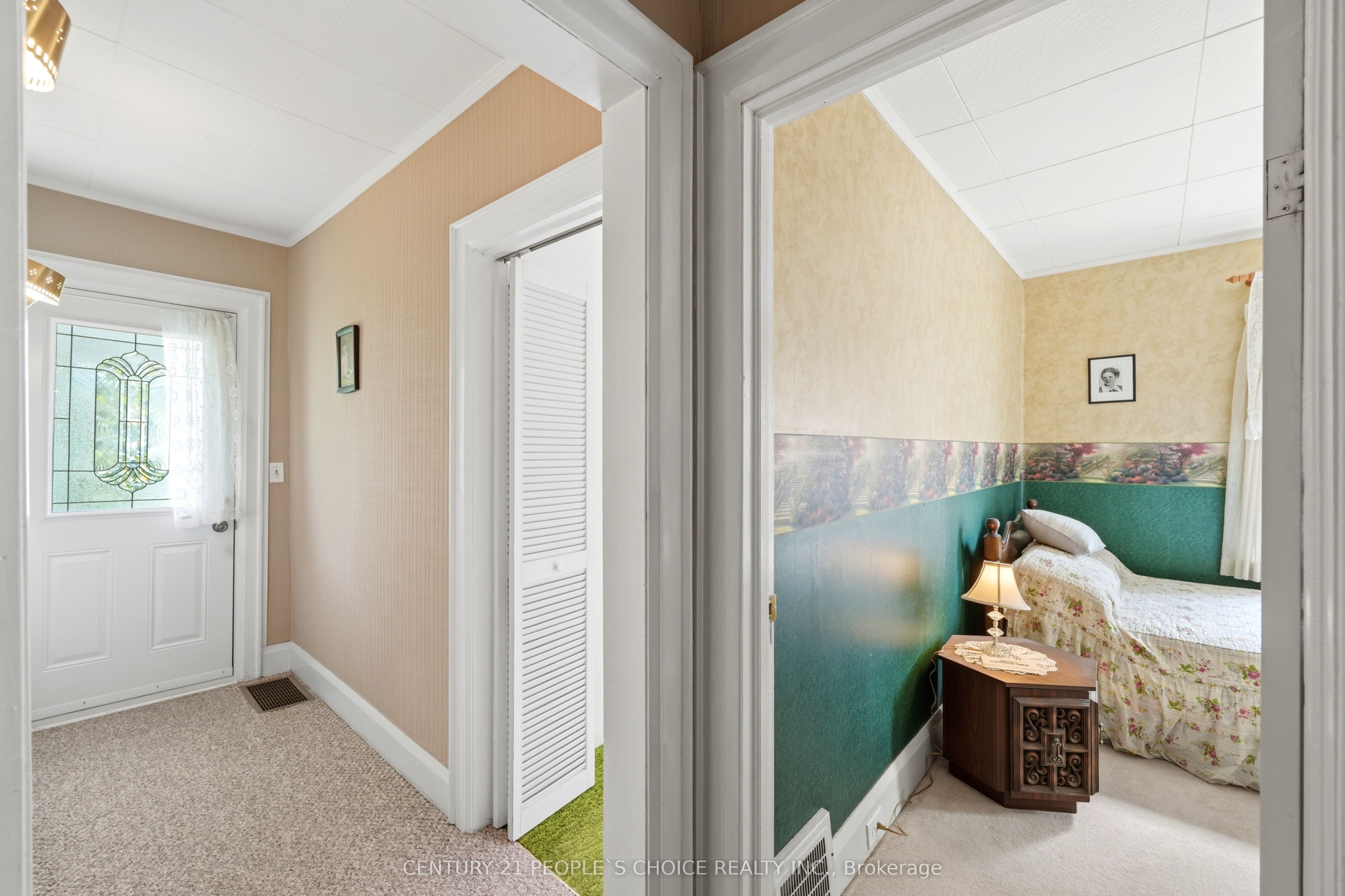 104 Grenfell Street, Oshawa, ON L1J 4W2 photo 5