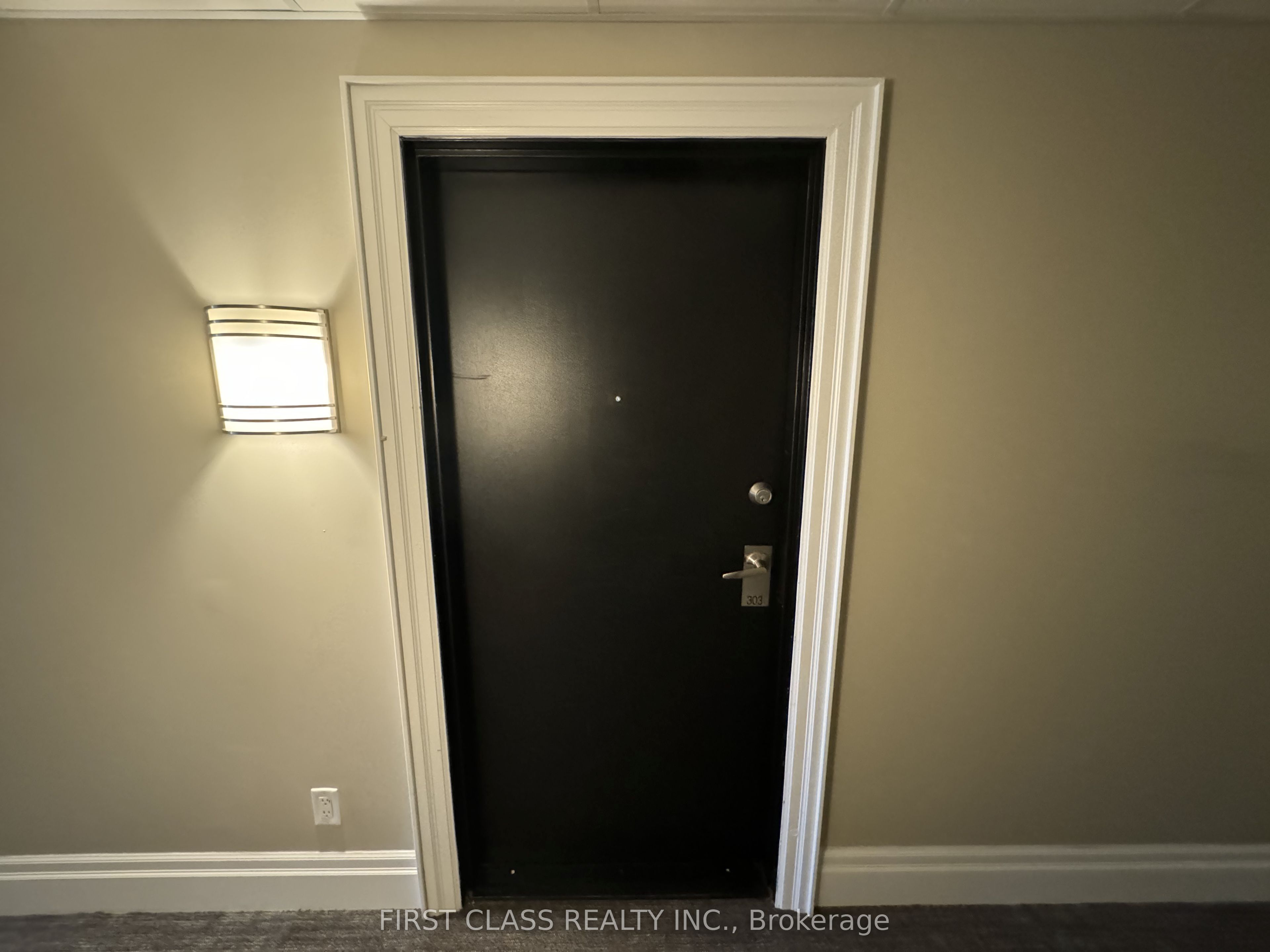 21 Brookhouse Drive, Clarington, ON L1B 0V4 photo 2