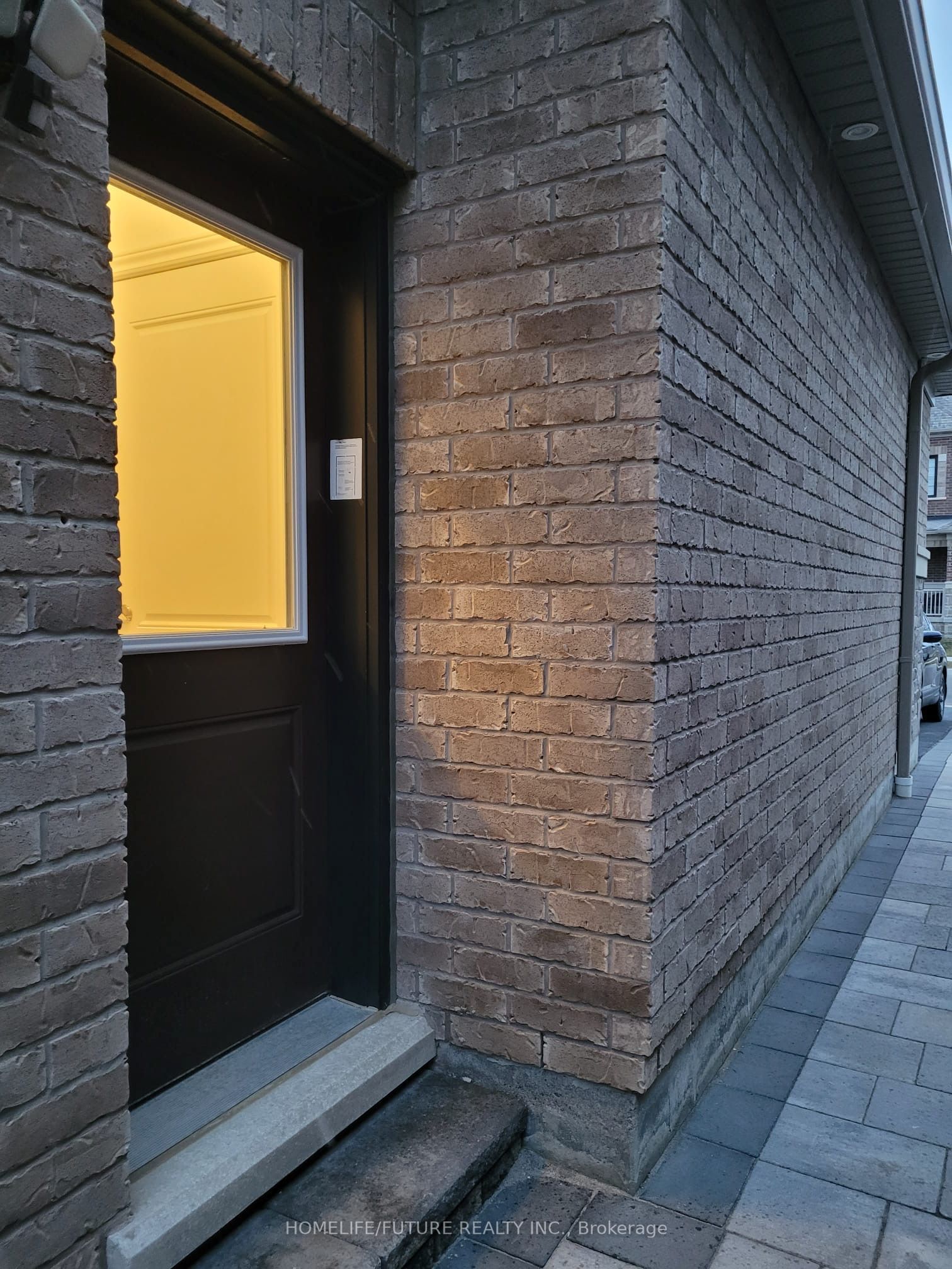 68 Maskell Crescent Basement, Whitby, ON L1P 0J7 photo 4
