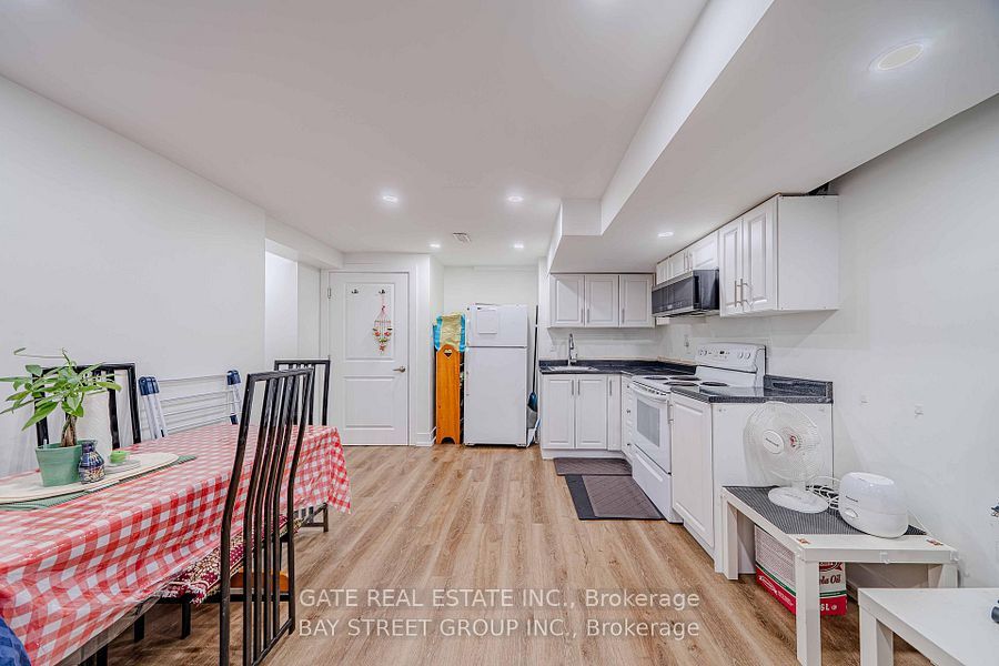 14 Amarillo Drive Lower Level, Toronto, ON M1J 2P8 photo 5