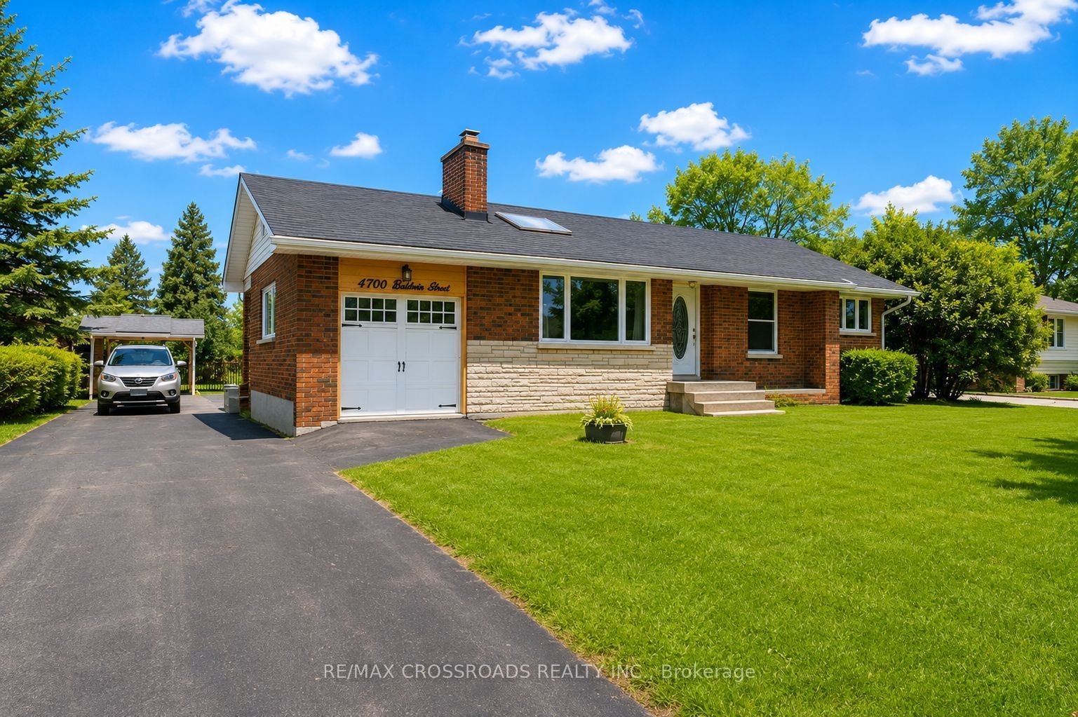 4700 Baldwin Street S, Whitby, ON L1R 2W4
