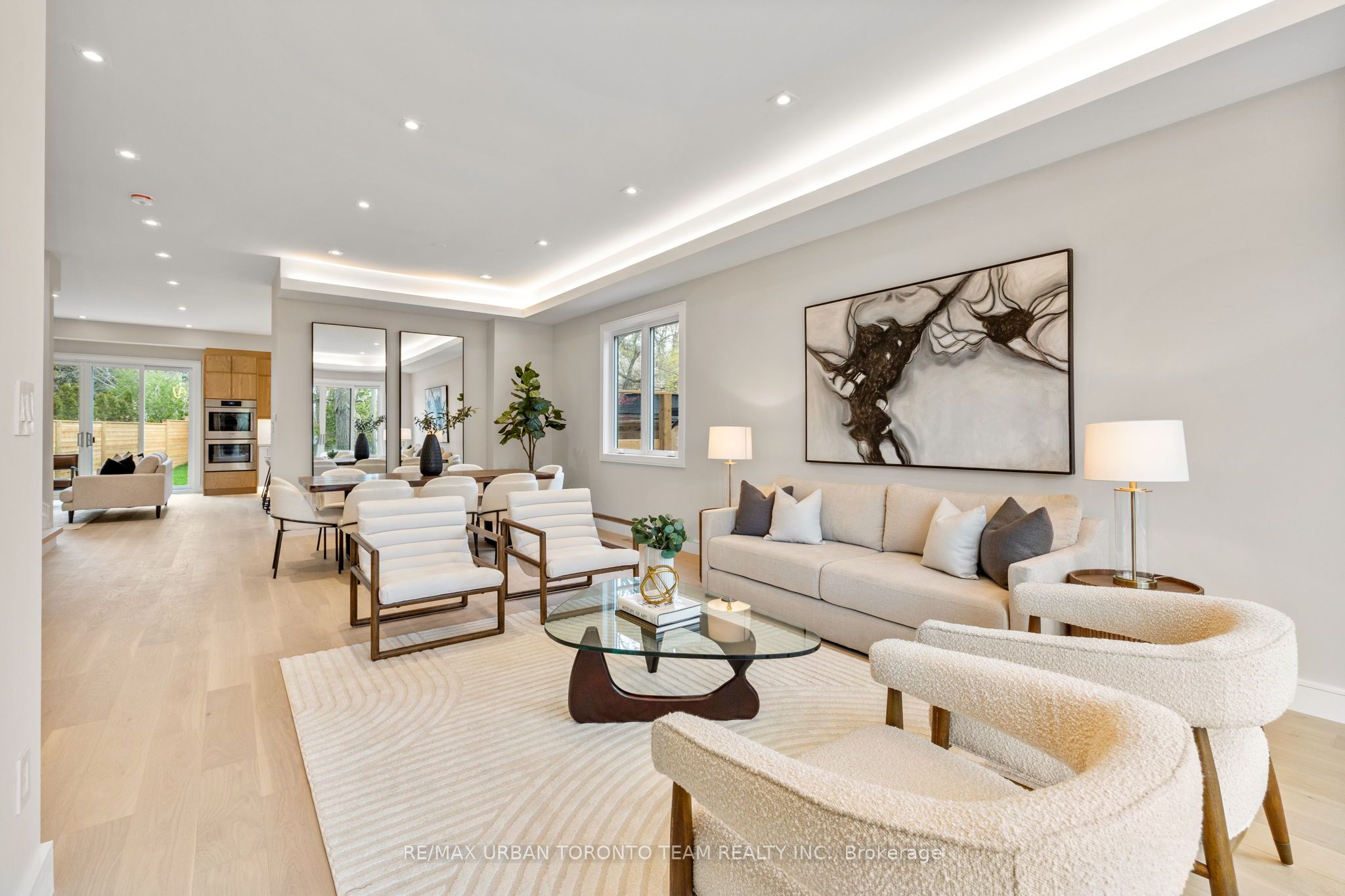 4 Drake Crescent, Toronto, ON M1M 1A2 photo 4