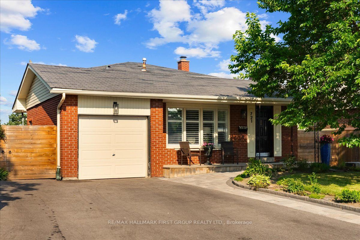 721 Leaside Street, Pickering, ON L1W 2X2 photo 4