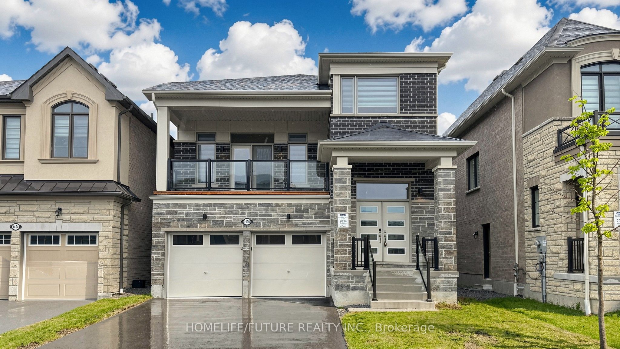 1406 Swallowtail Lane, Pickering, ON L1X 0N8