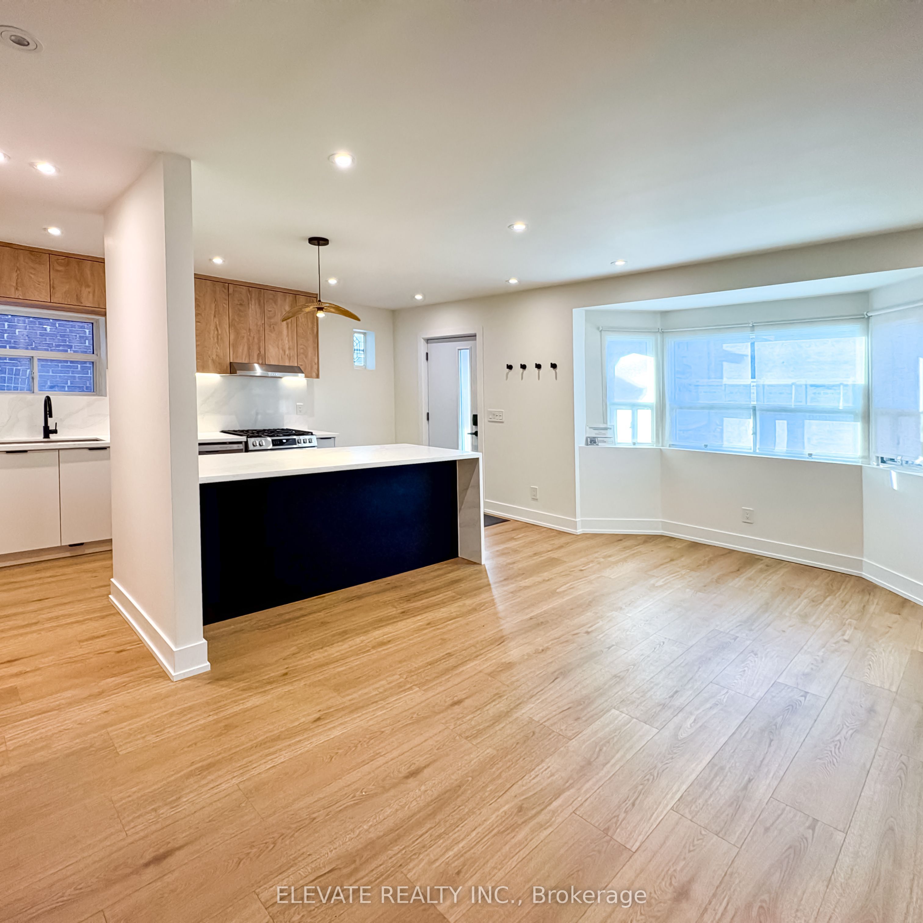 275 Mortimer Avenue C, Toronto, ON M4J 2C6 photo 4