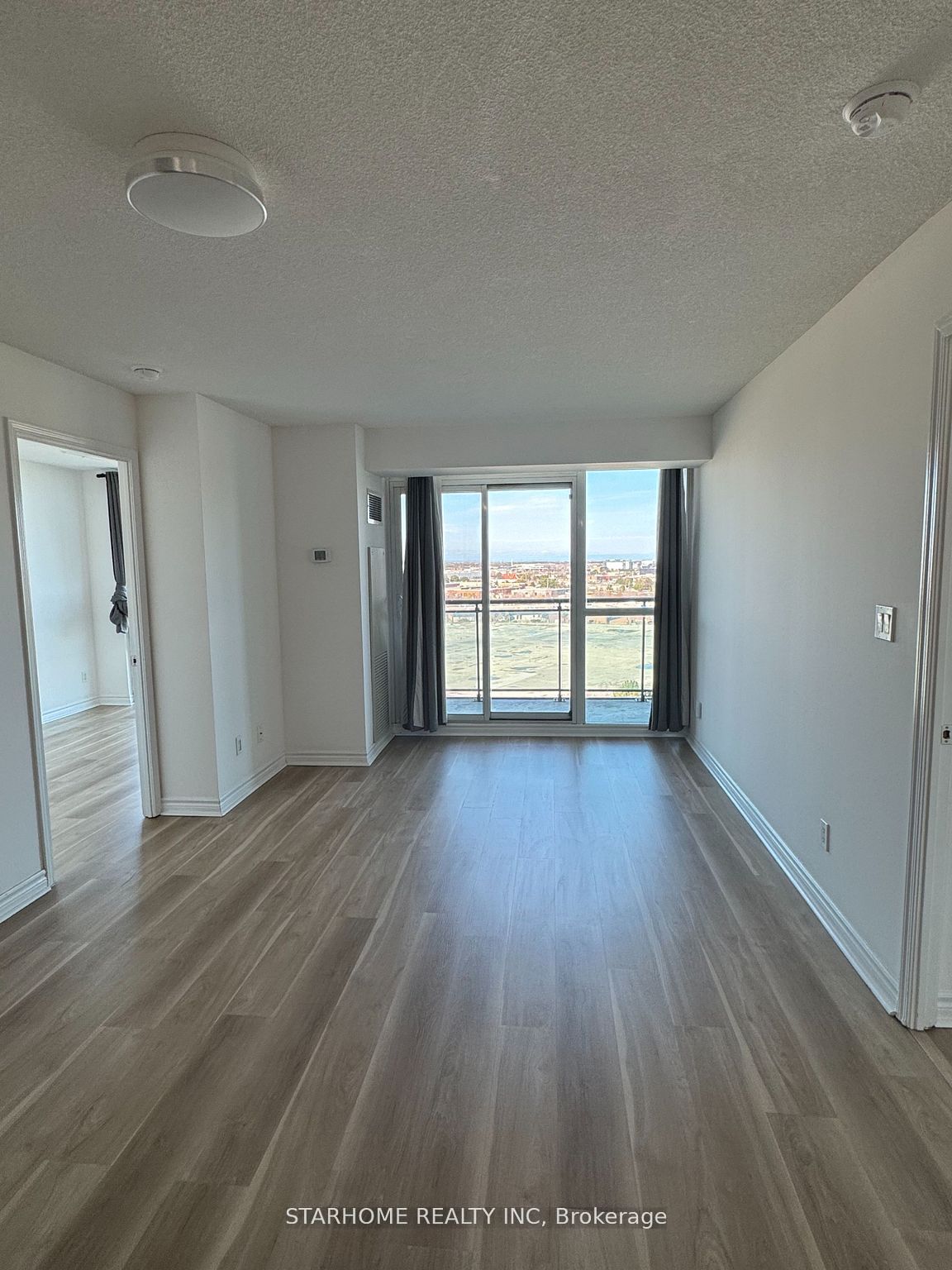 88 Grangeway Avenue 1207, Toronto, ON M1H 0A2 photo 3