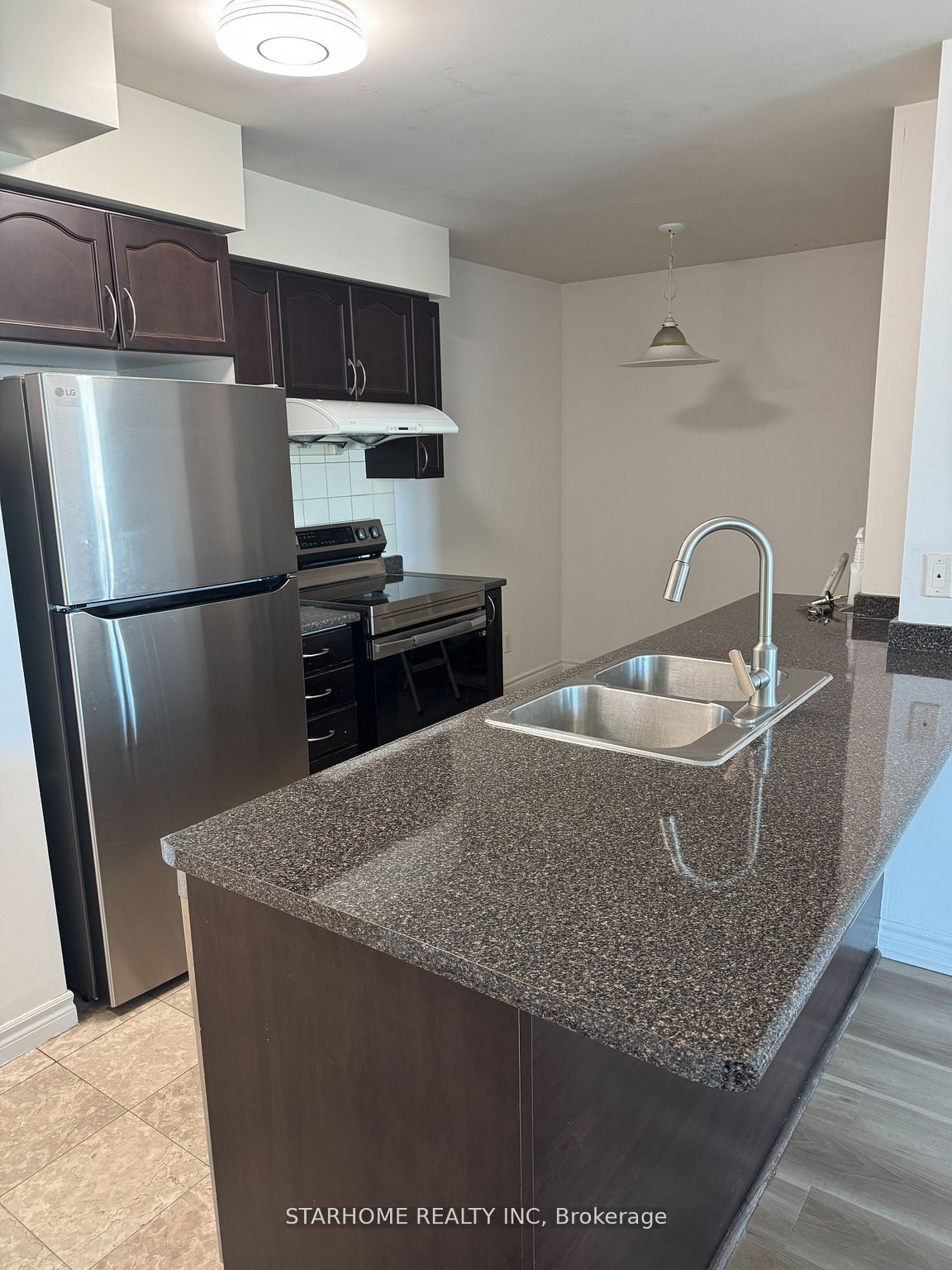 88 Grangeway Avenue 1207, Toronto, ON M1H 0A2 photo 5