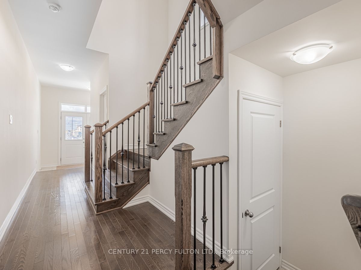 1263 Plymouth Drive, Oshawa, ON L1H 8L7 photo 5