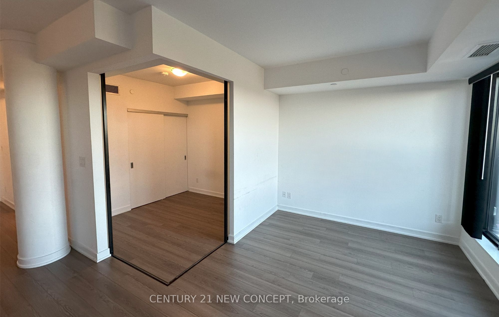 2799 Kingston Road 821, Toronto, ON M1M 0E3 photo 5
