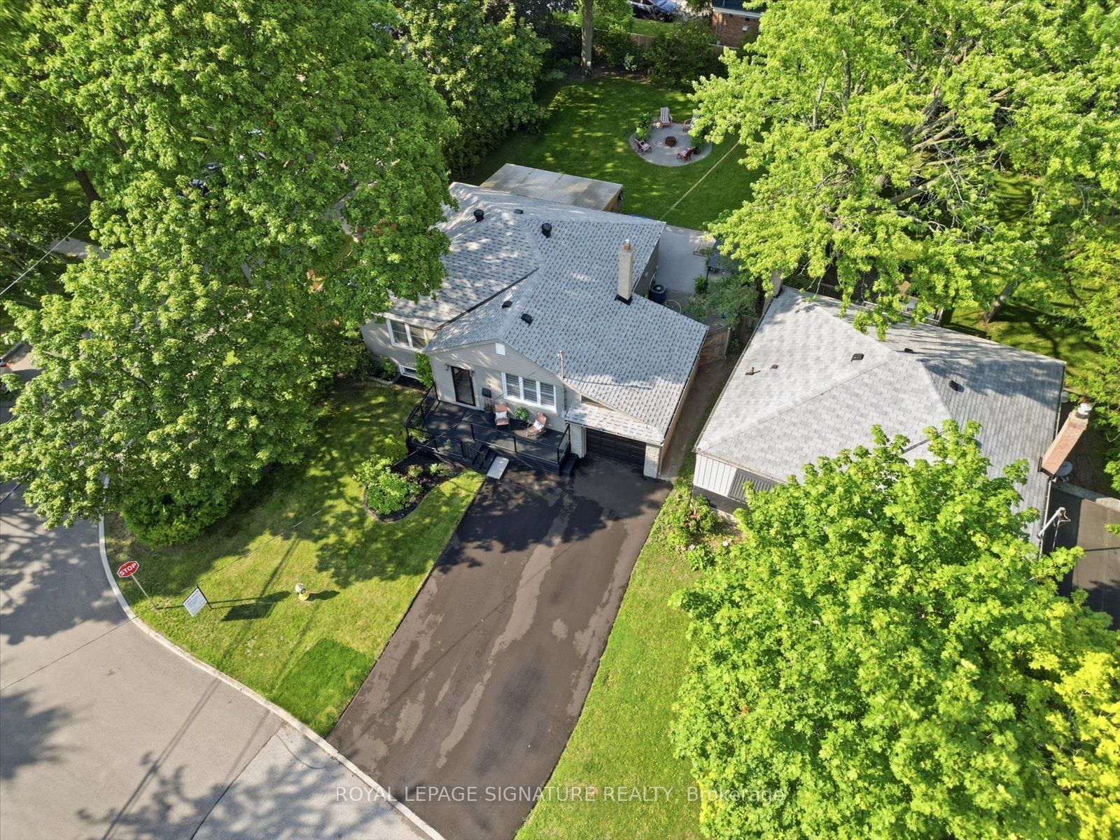 24 Latham Avenue, Toronto, ON M1N 1M8 photo 4