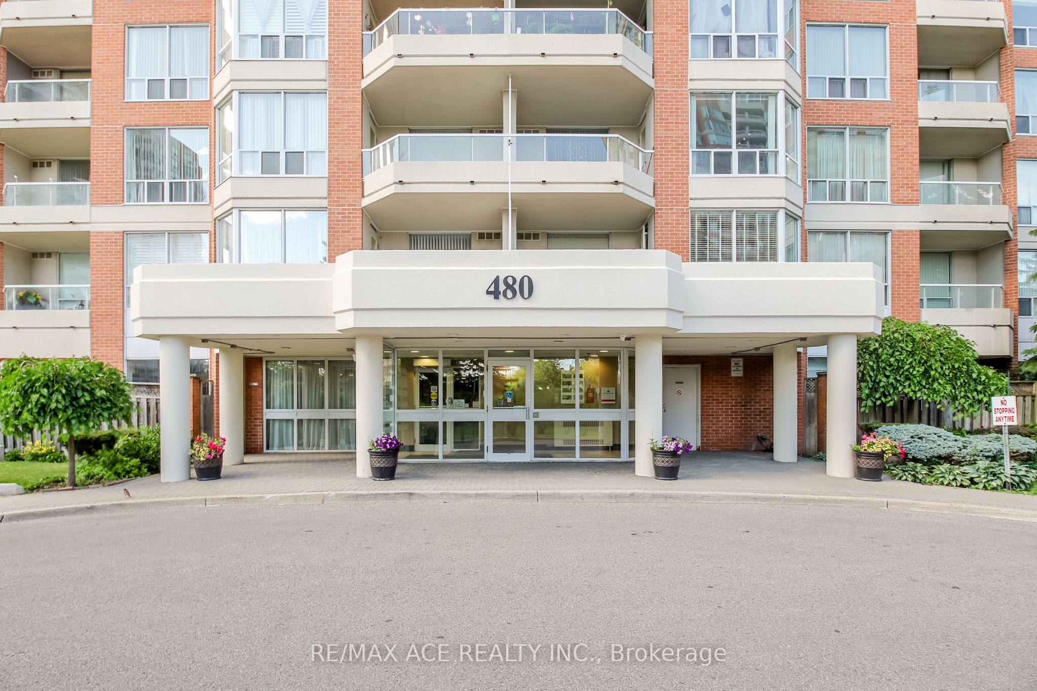 480 Mclevin Avenue 314, Toronto, ON M1B 5N9 photo 2
