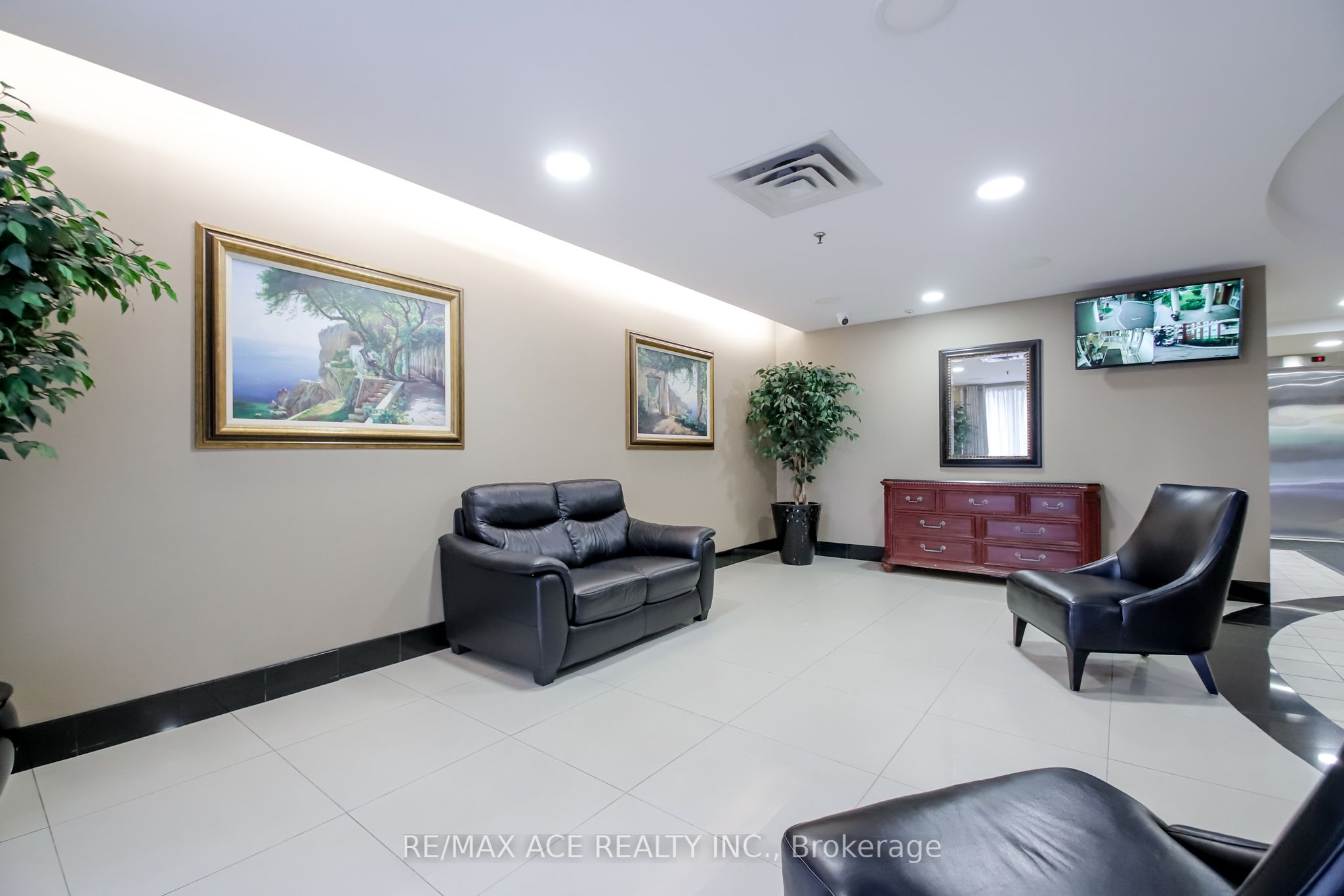 480 Mclevin Avenue 314, Toronto, ON M1B 5N9 photo 3
