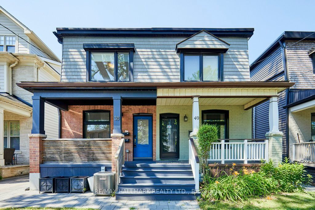 38 Shudell Avenue Main/Upper, Toronto, ON M4J 1C7 photo 4