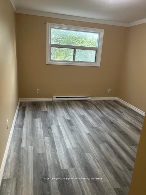211 Nonquon Road N 104, Oshawa, ON L1G 3S7 photo 5