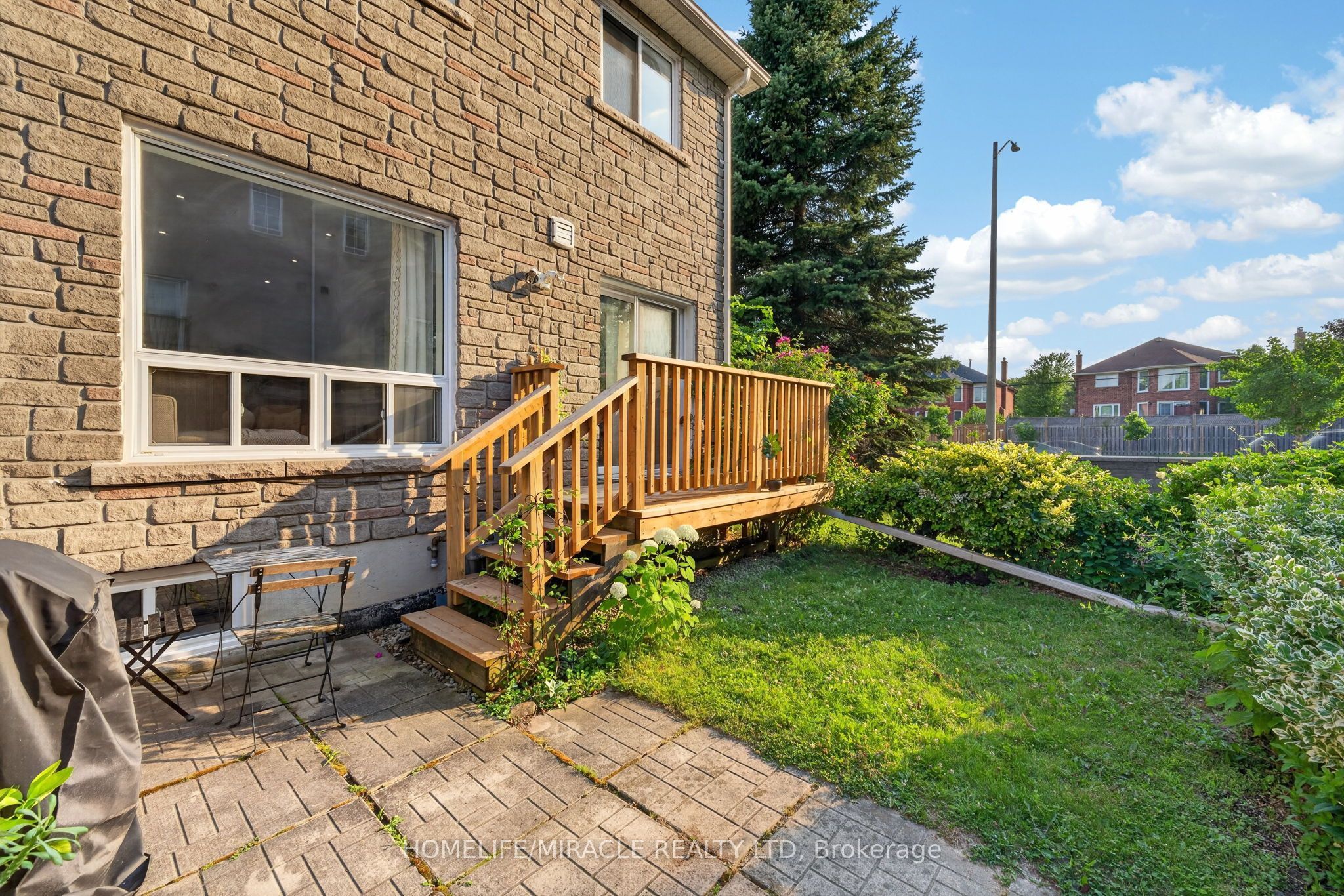 1345 Altona Road 49, Pickering, ON L1V 6Y9