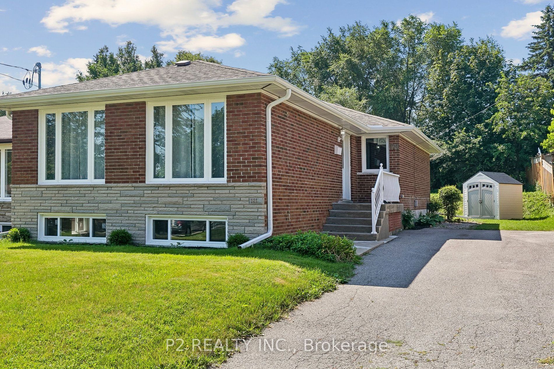 121 Confederation Drive, Toronto, ON M1G 1A4 photo 2