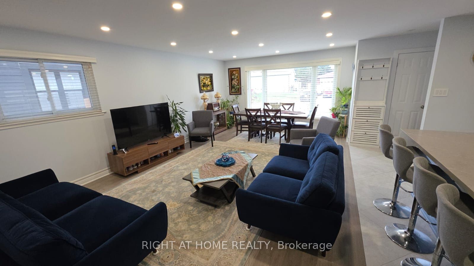 783 Oliva Street, Pickering, ON L1W 2V9 photo 4
