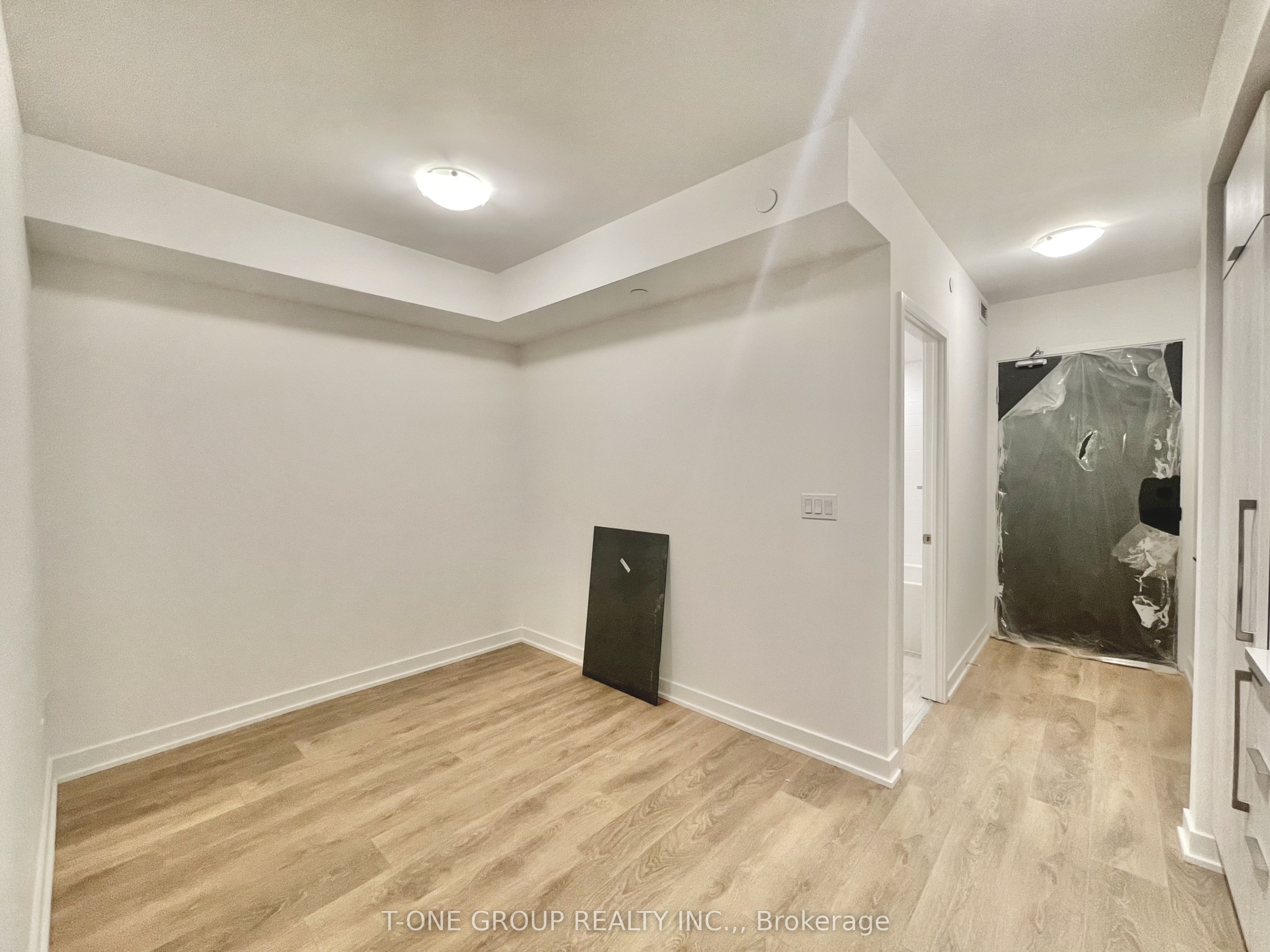 2031 Kennedy Road, Toronto, ON M1T 0B9 photo 4