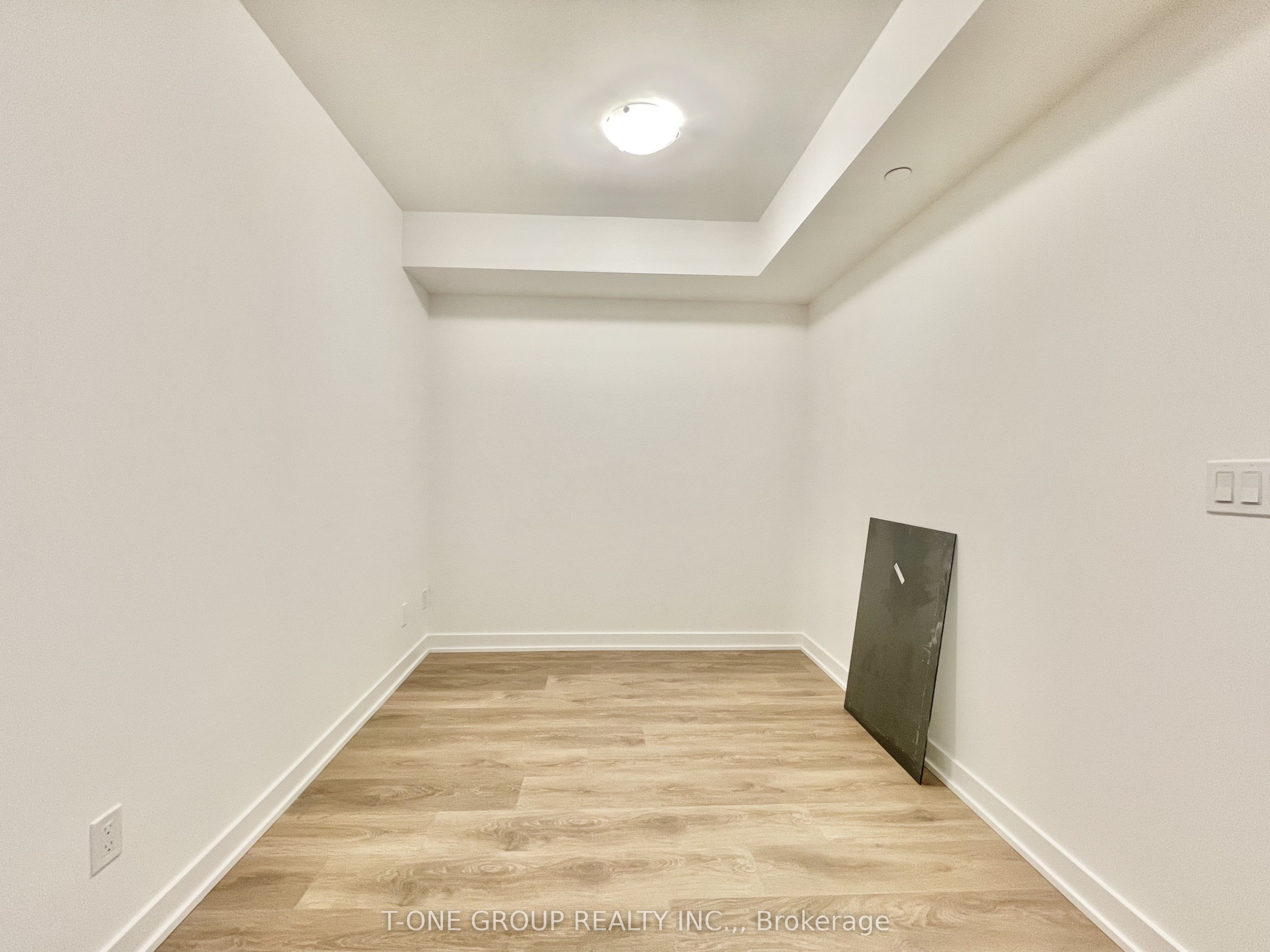 2031 Kennedy Road, Toronto, ON M1T 0B9 photo 5