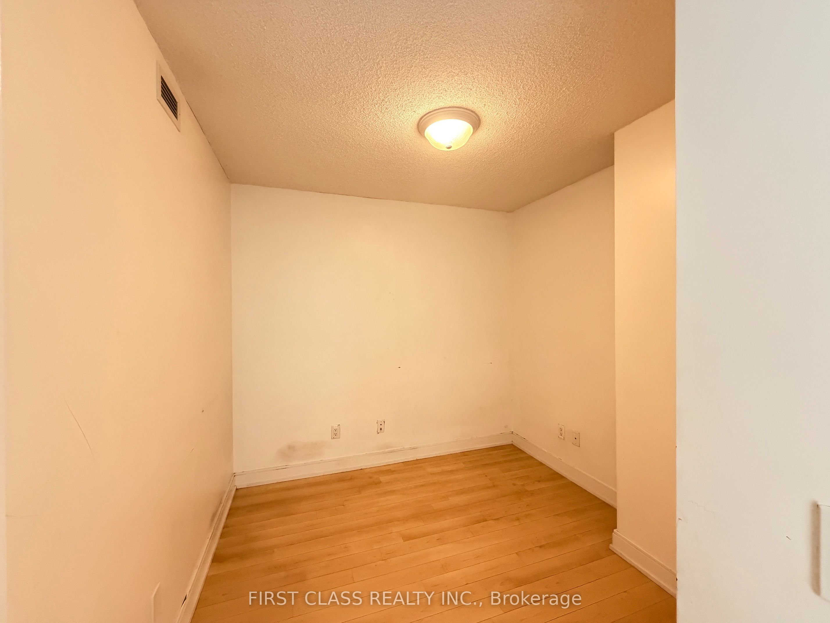 238 Bonis Avenue 2325, Toronto, ON M1T 3W7 photo 5