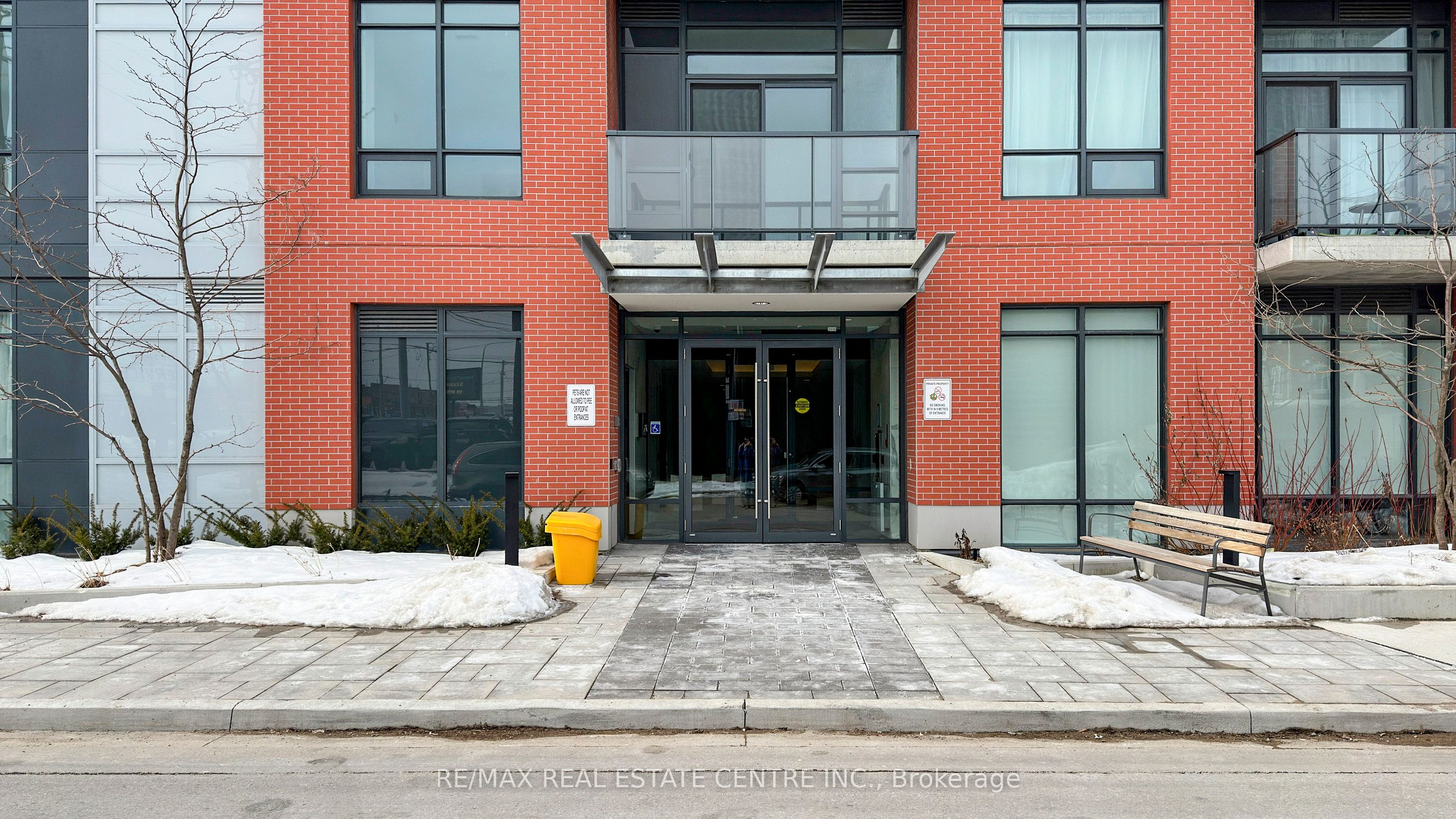 1010 Dundas Street E PH12, Whitby, ON L1N 2K2 photo 3