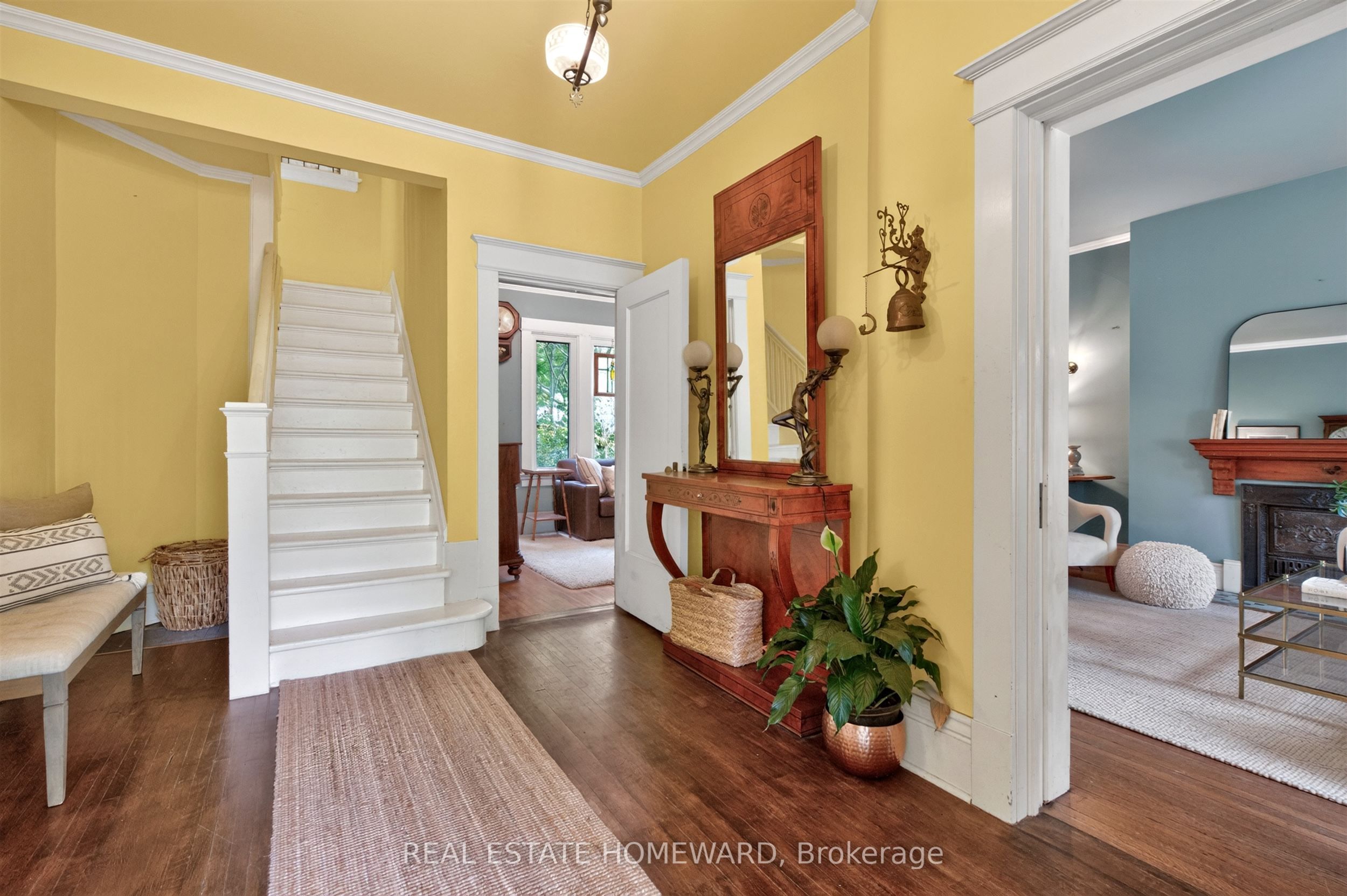 14 Lyall Avenue, Toronto, ON M4E 1V8 photo 5