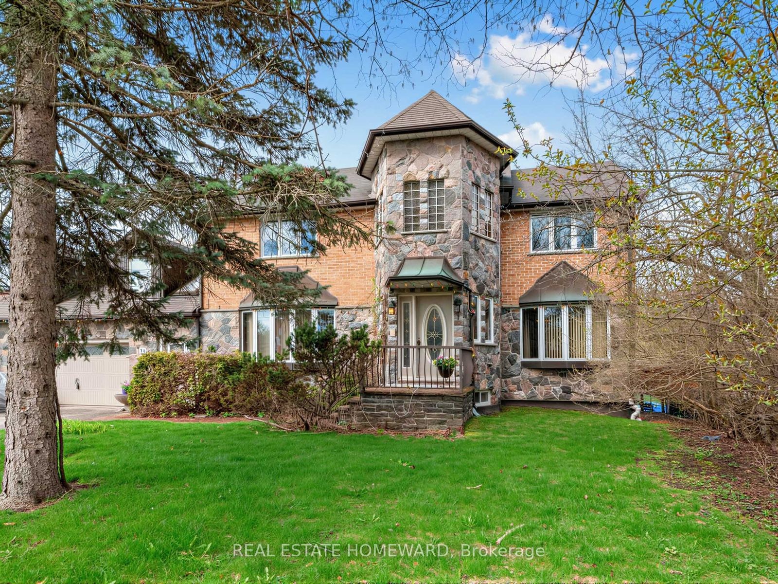 38 Centennial Road, Toronto, ON M1C 1Z1
