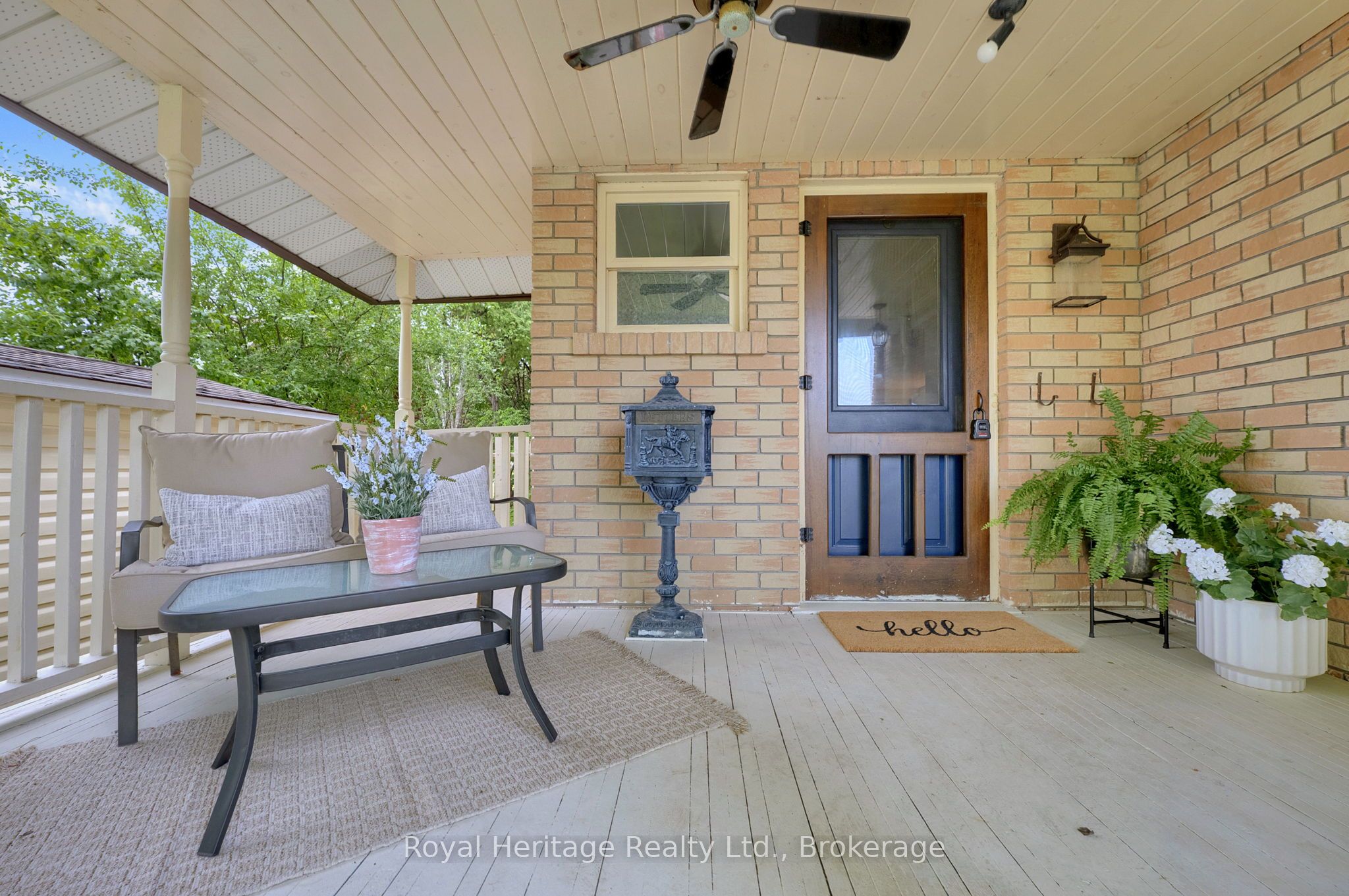 868 William Booth Crescent, Oshawa, ON L1G 7N4 photo 2