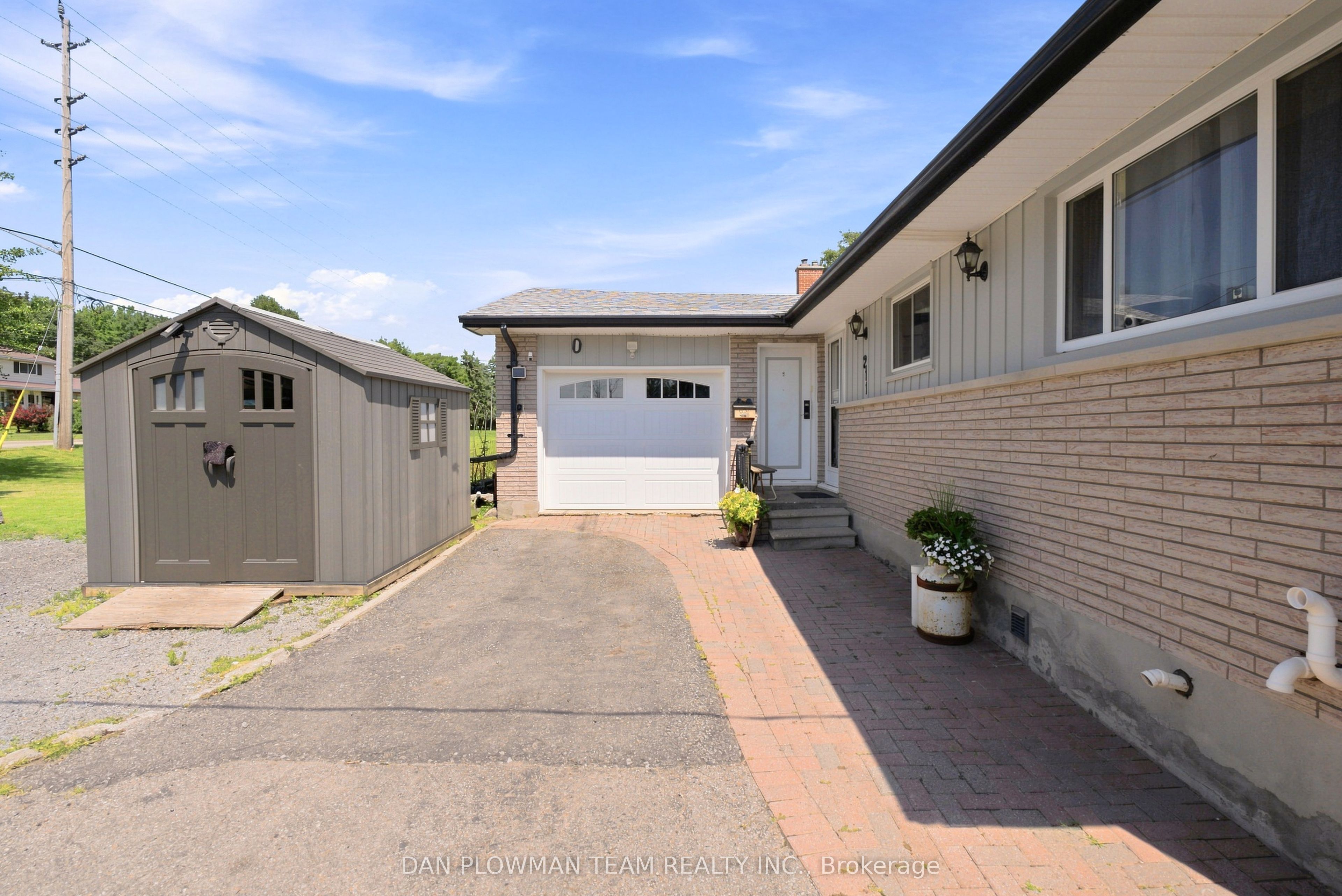 211 Liberty Street N, Clarington, ON L1C 2M6 photo 4