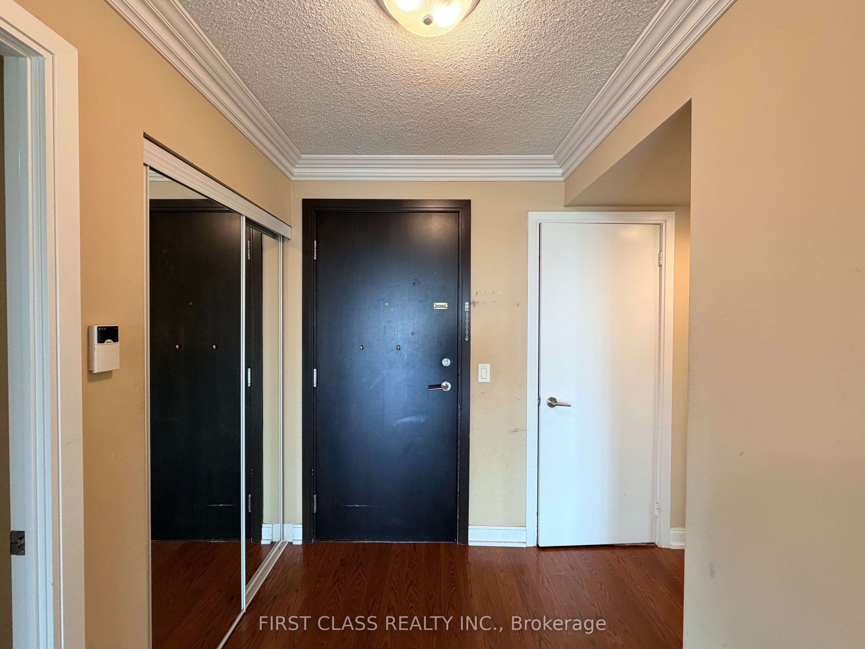 238 Bonis Avenue 2525, Toronto, ON M1T 3W7 photo 2