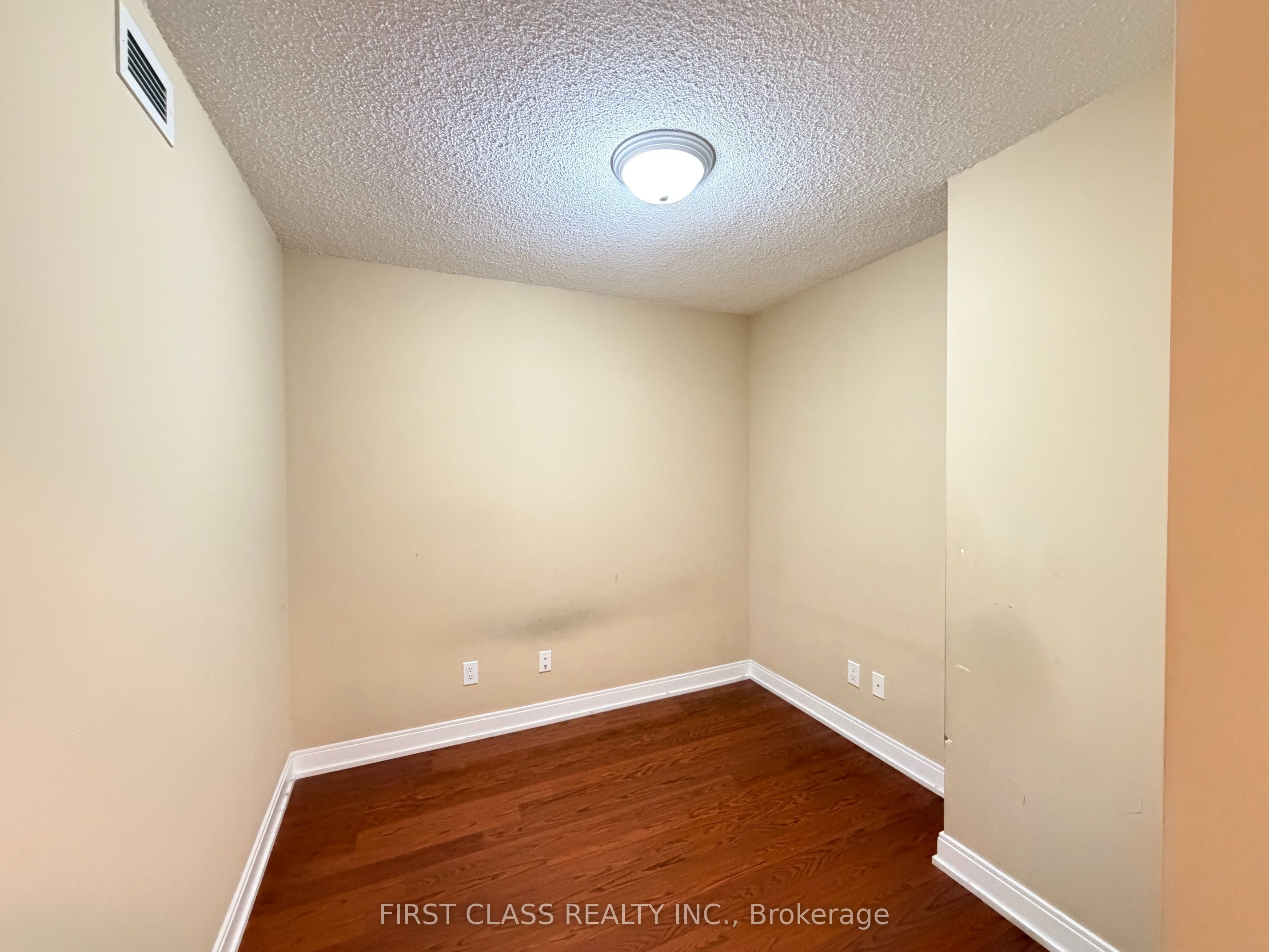238 Bonis Avenue 2525, Toronto, ON M1T 3W7 photo 5