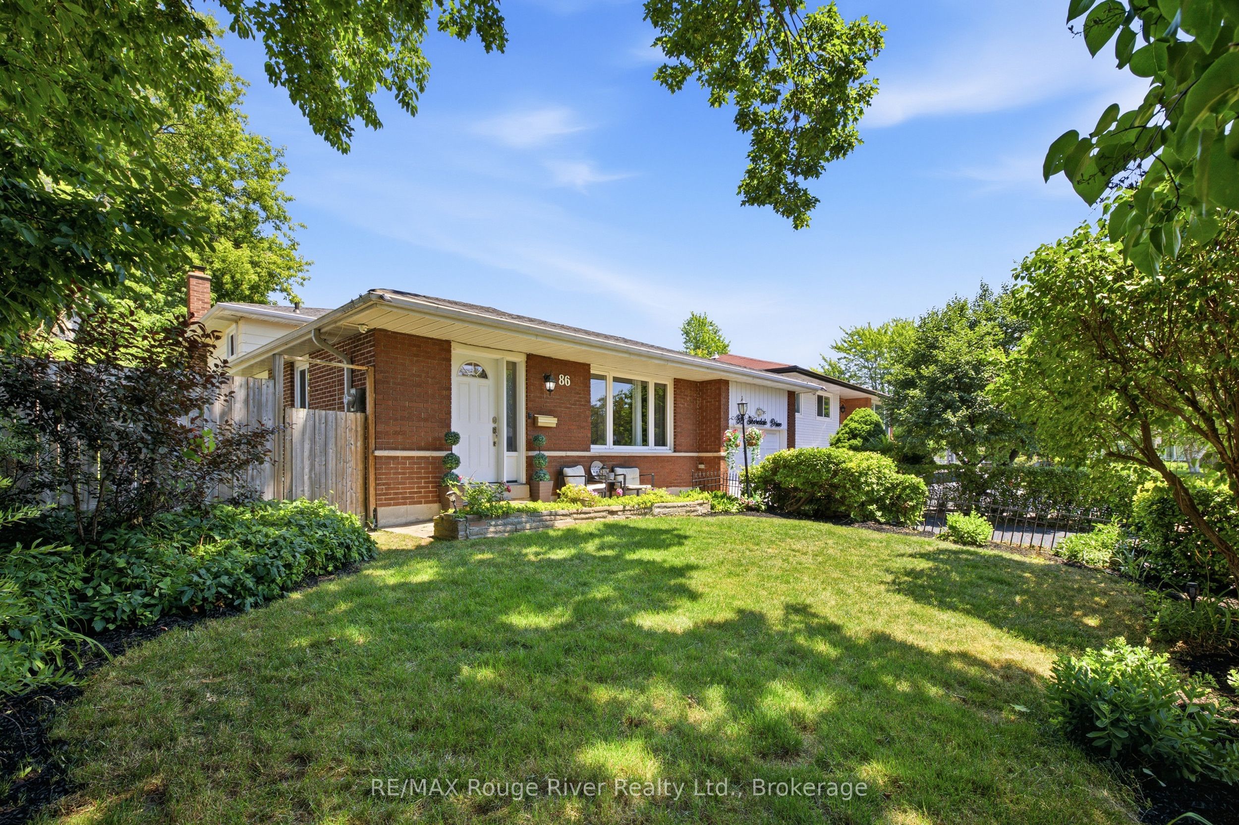 86 Shoredale Drive, Toronto, ON M1G 3S9 photo 3