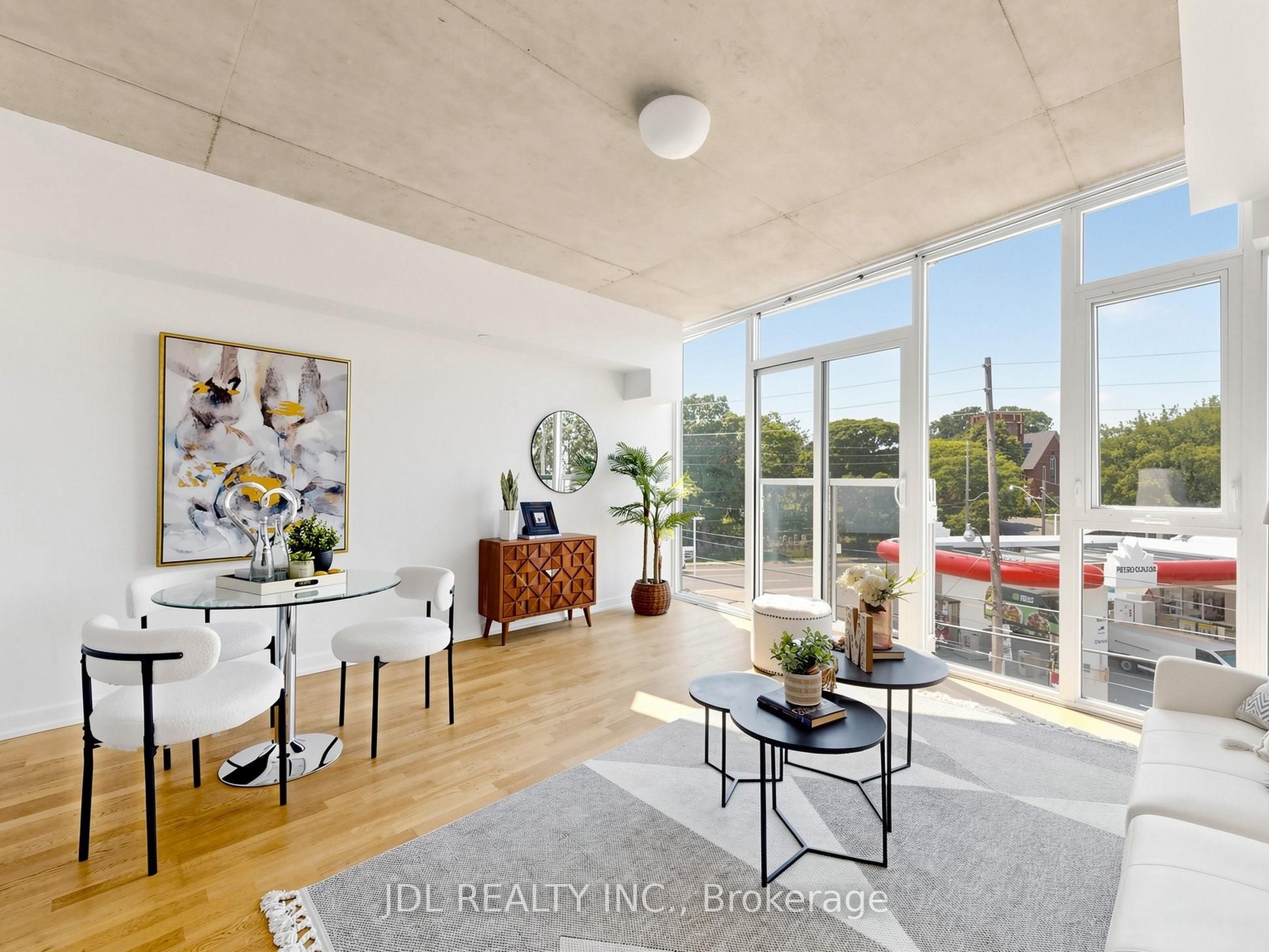 60 Haslett Avenue 308, Toronto, ON M4L 0A9 photo 4